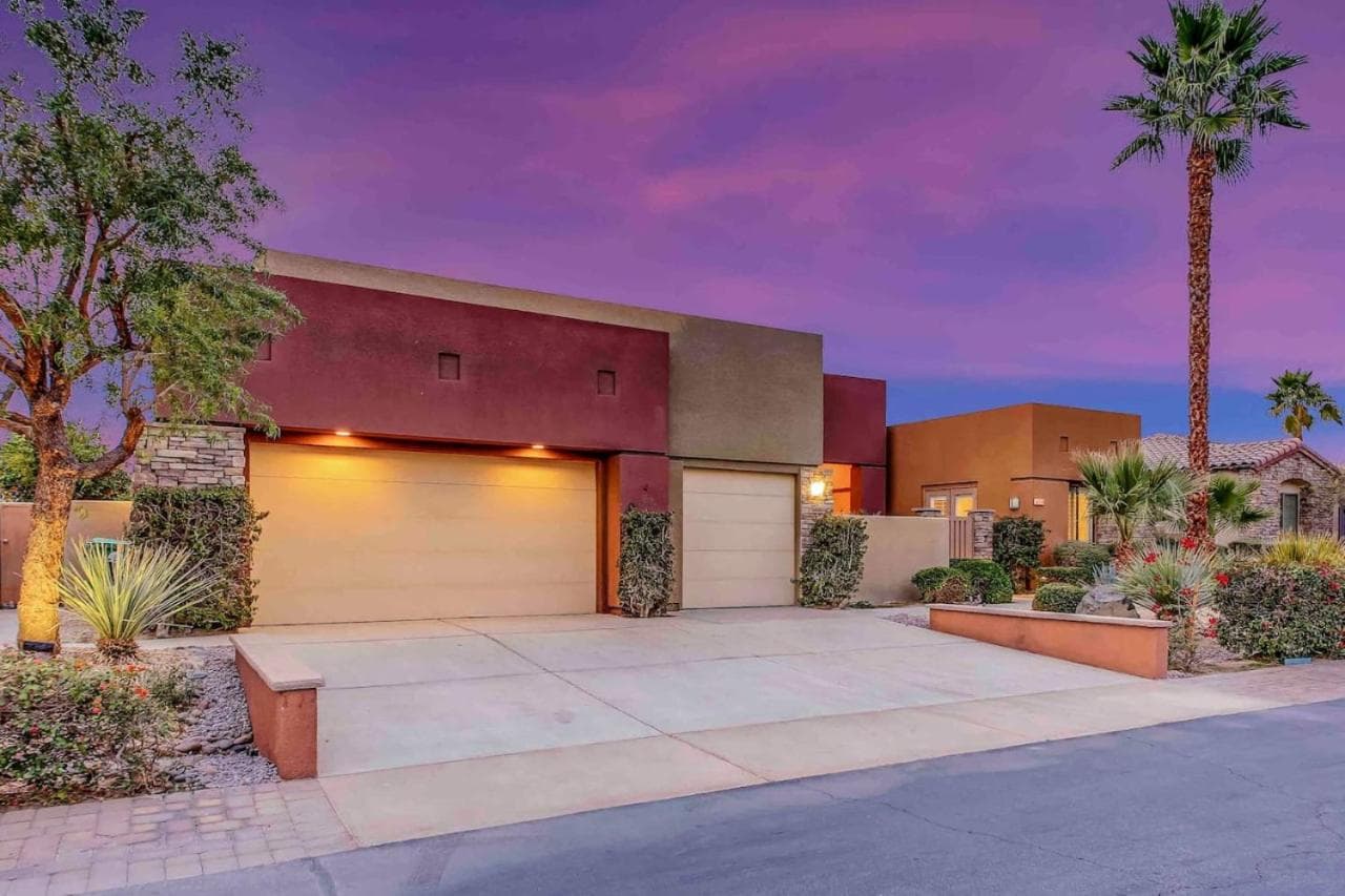 Ambitions Walk-in Theater gallery photo in Indio, CA — image 46