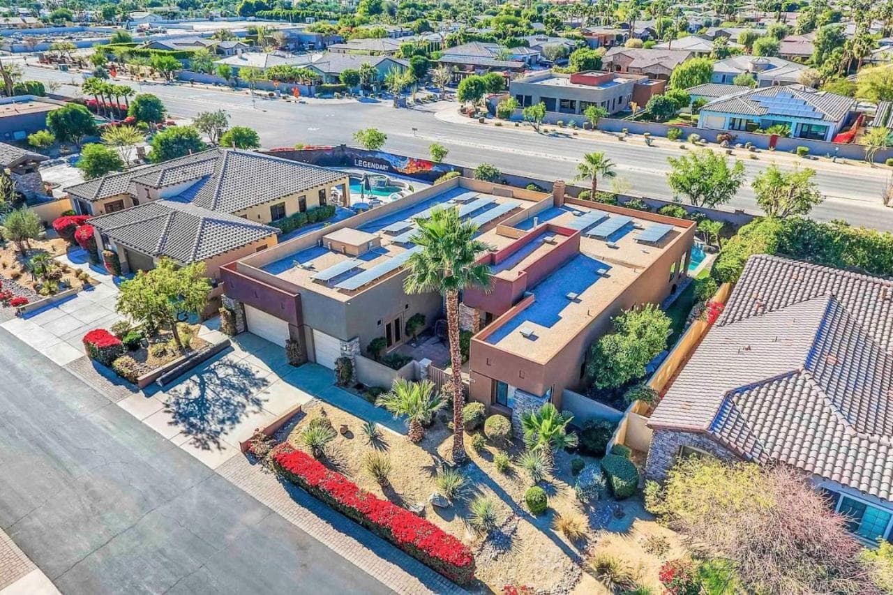 Ambitions Walk-in Theater gallery photo in Indio, CA — image 67