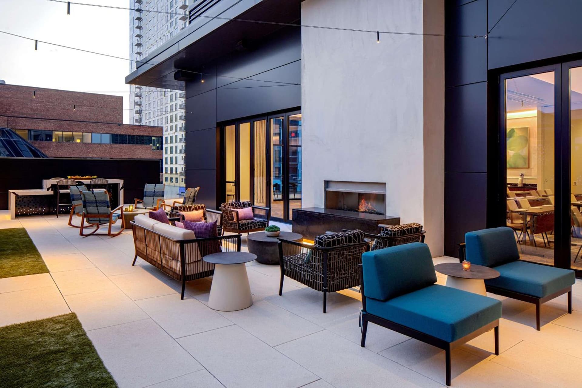 Tempo By Hilton Nashville Downtown interior in Nashville, TN — gallery photo 2