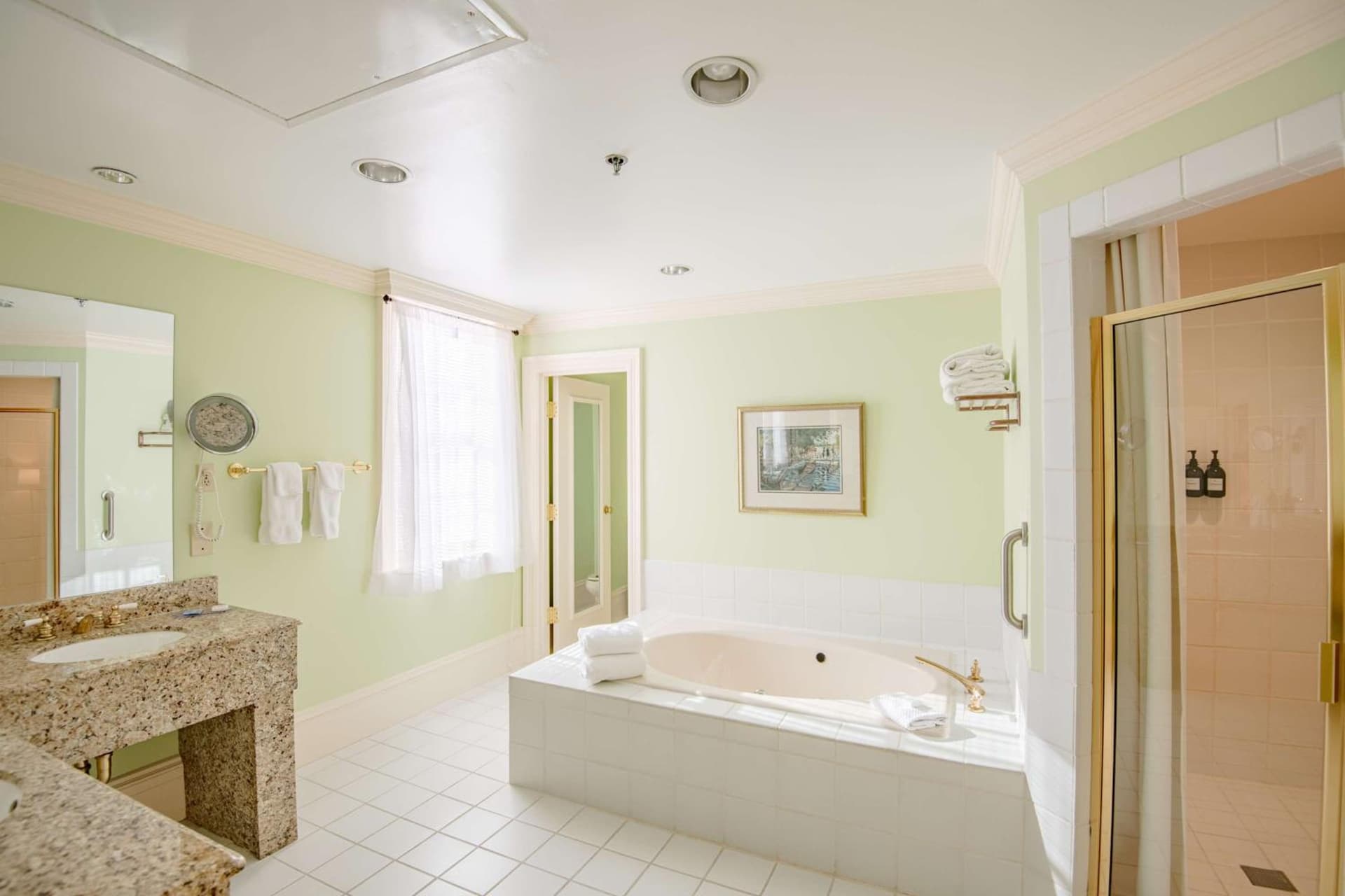 The Founders Inn & Spa Tapestry Collection By Hilton gallery photo in Virginia Beach, VA — image 117