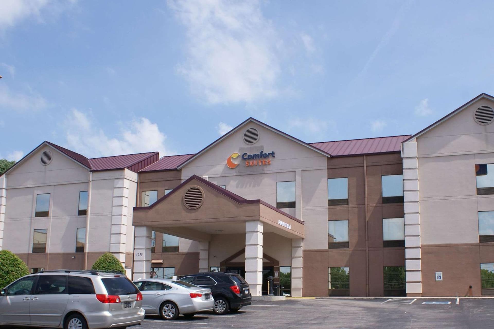 Comfort Suites Cookeville featured exterior or lobby in Cookeville, TN — similar hotel