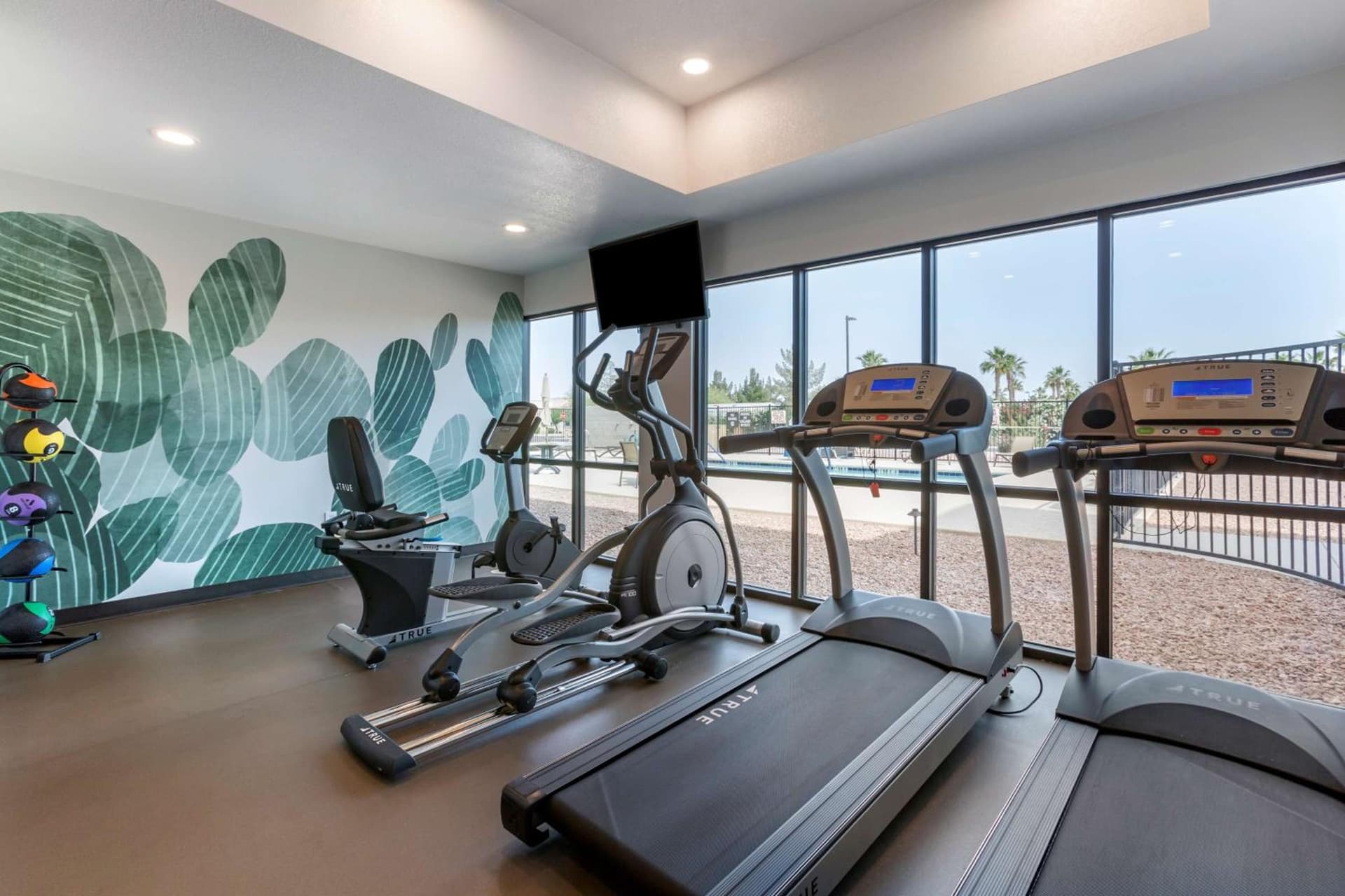 Best Western Plus Casa Grande Inn & Suites property views in Casa Grande, AZ — gallery photo 3