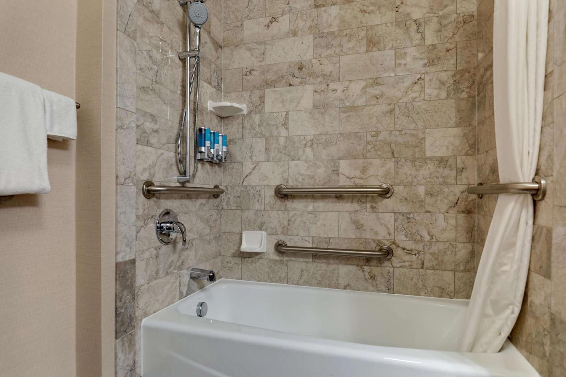 Drury Plaza Hotel Nashville Franklin gallery photo in Franklin, TN — image 31