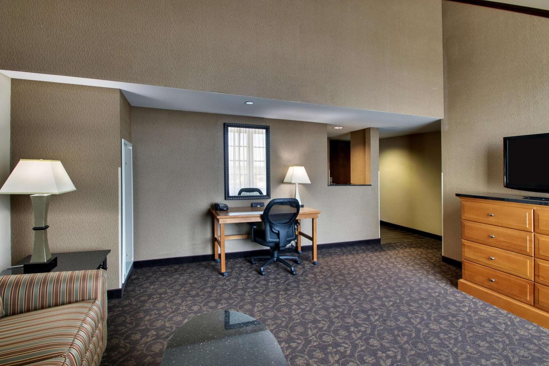 Drury Plaza Hotel Broadview Wichita gallery photo in Wichita, KS — image 54