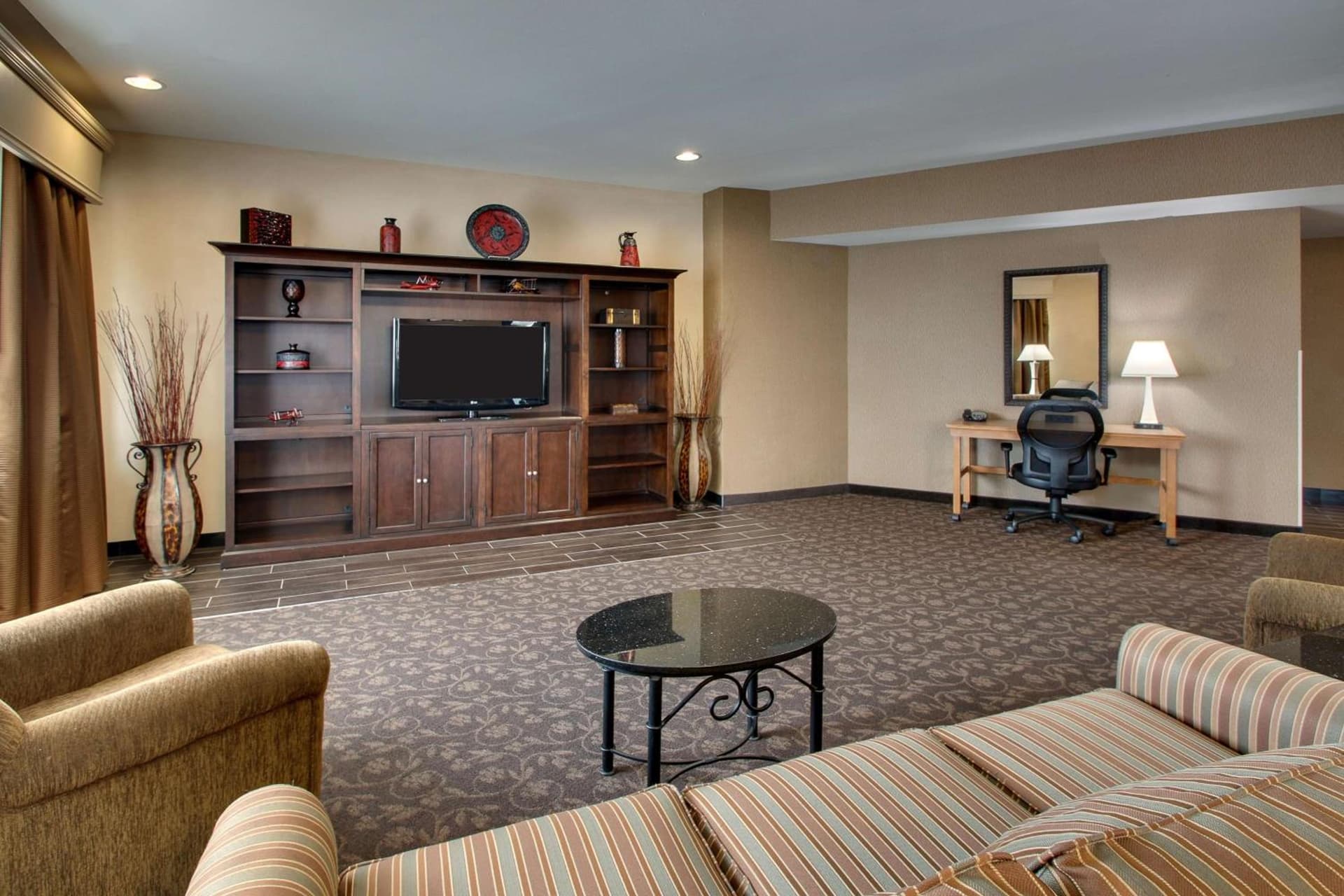 Drury Plaza Hotel Broadview Wichita gallery photo in Wichita, KS — image 44