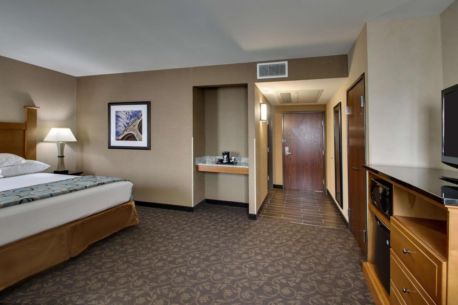 Drury Plaza Hotel Broadview Wichita gallery photo in Wichita, KS — image 23