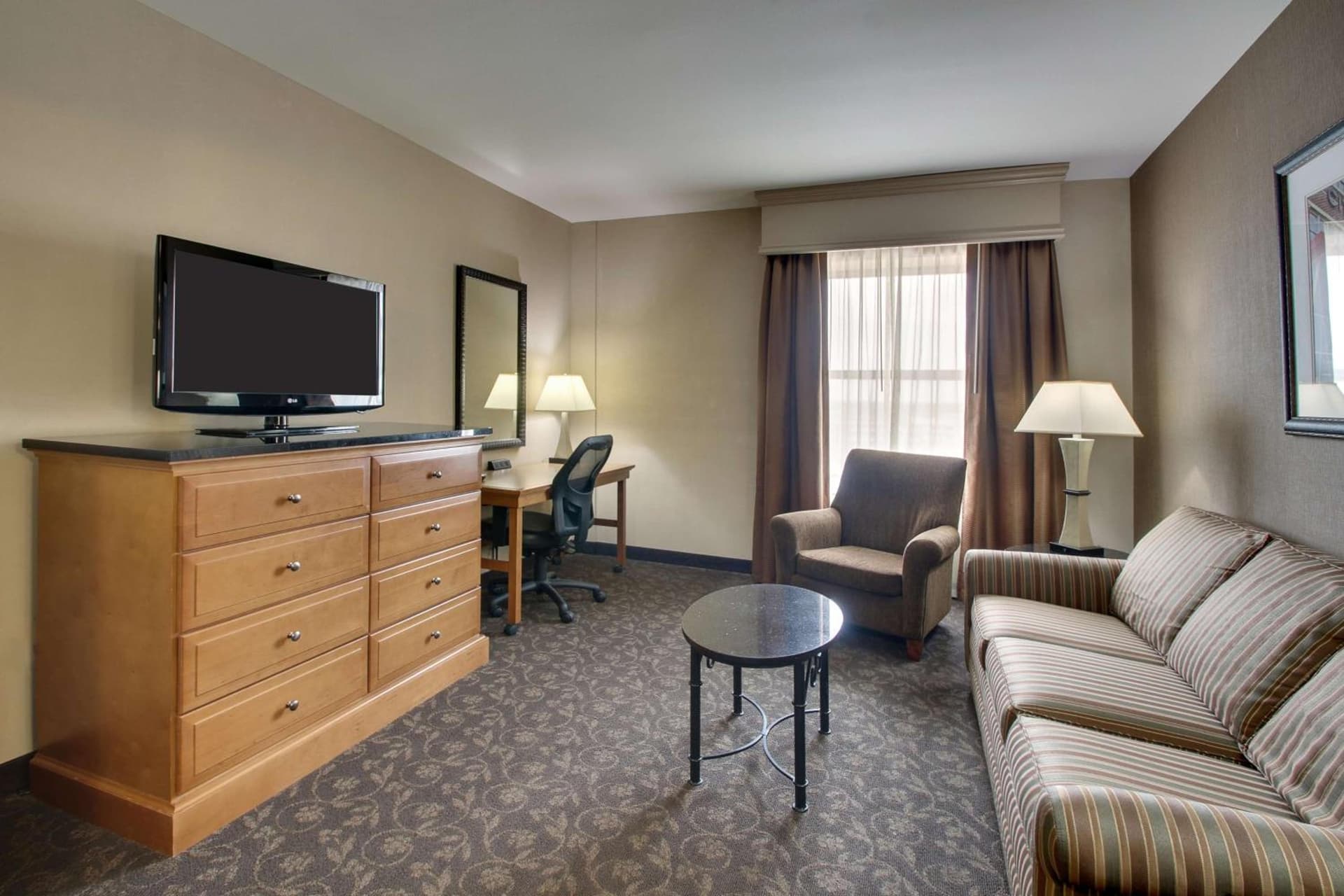 Drury Plaza Hotel Broadview Wichita gallery photo in Wichita, KS — image 14