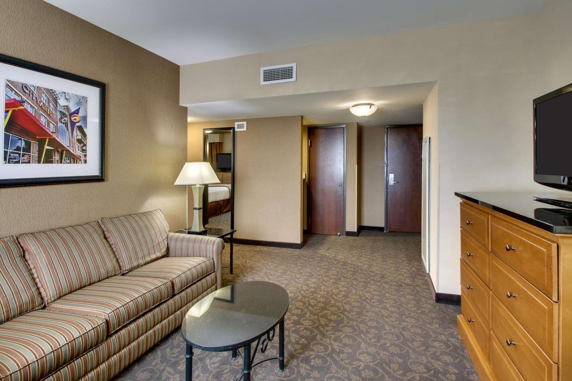 Drury Plaza Hotel Broadview Wichita gallery photo in Wichita, KS — image 46
