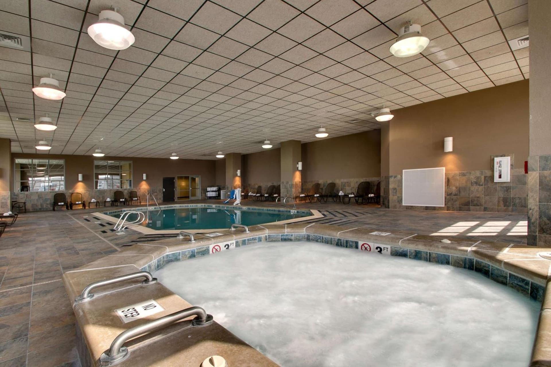 Drury Plaza Hotel Broadview Wichita gallery photo in Wichita, KS — image 50