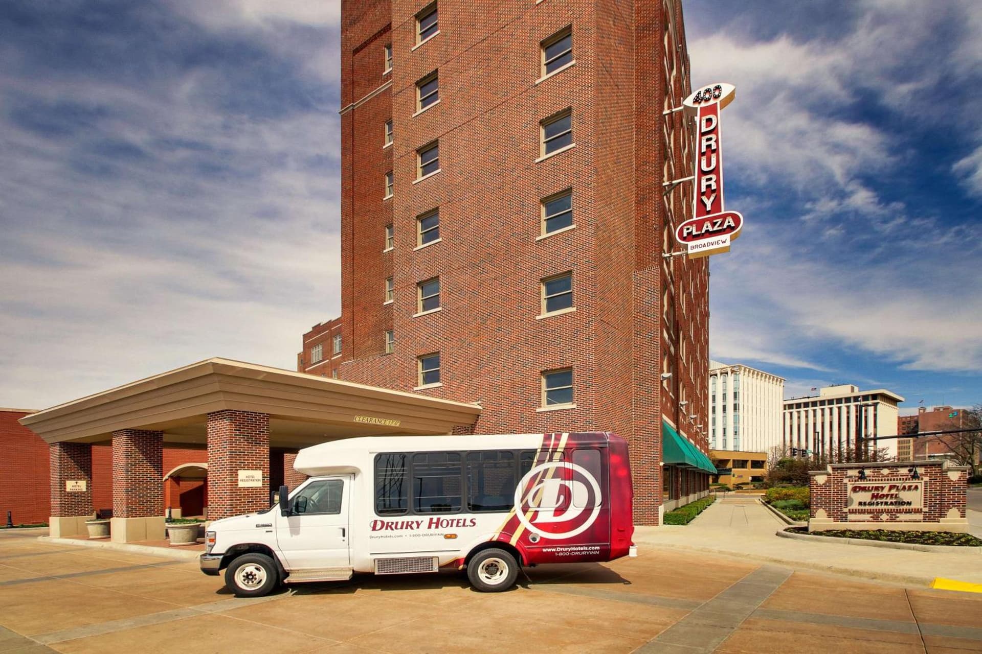 Drury Plaza Hotel Broadview Wichita gallery photo in Wichita, KS — image 32
