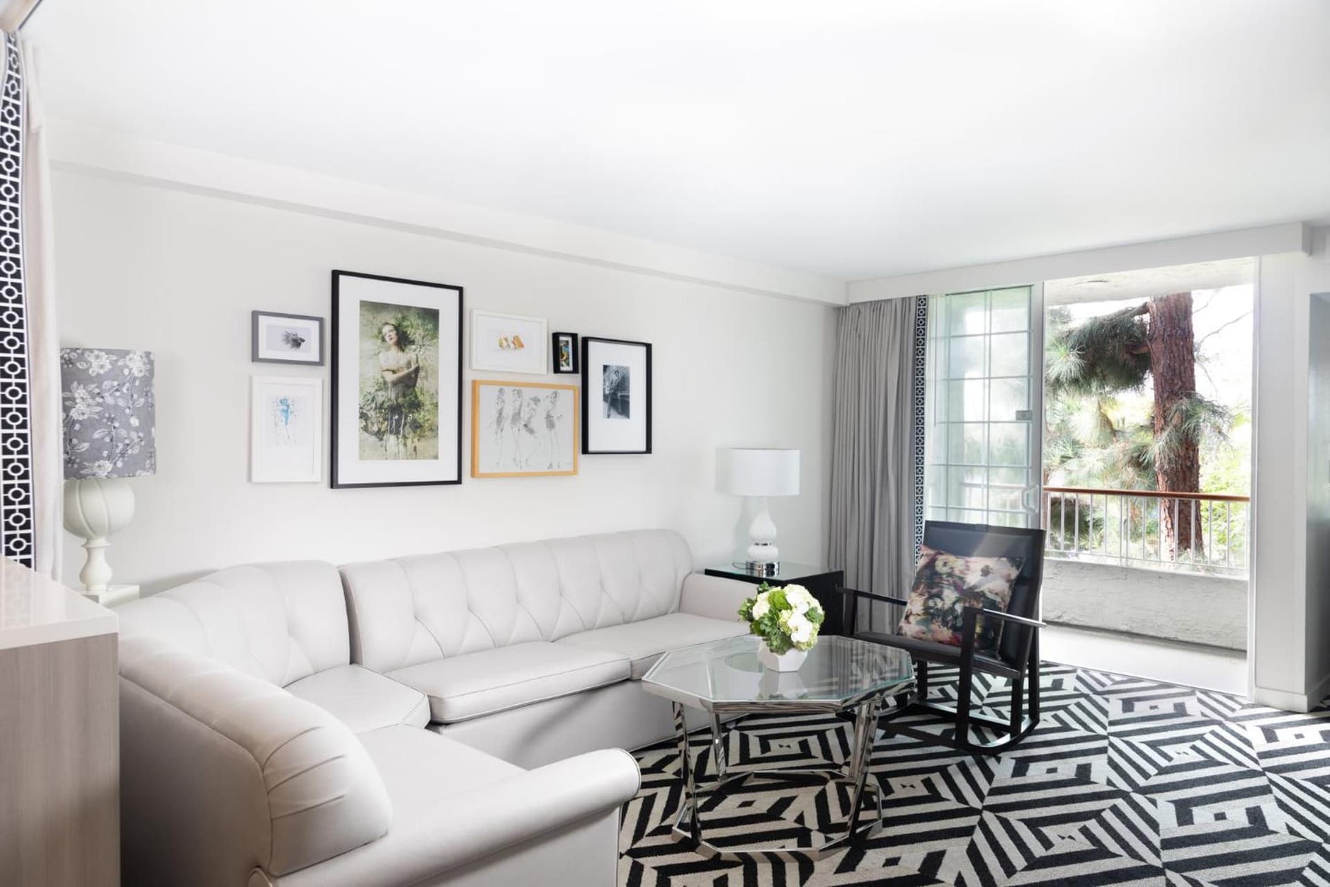 Chamberlain West Hollywood property views in Los Angeles, CA — gallery photo 3