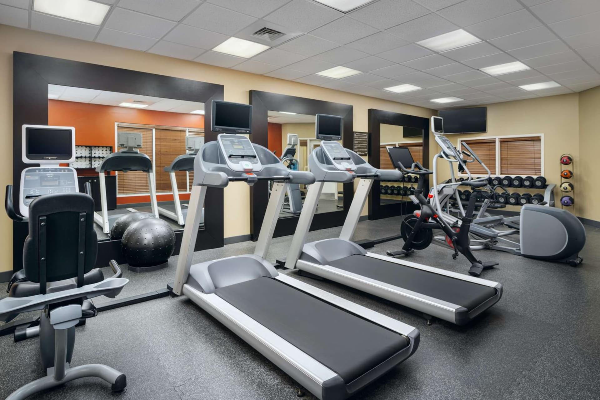 Hilton Garden Inn Huntsville South/Redstone Arsenal gallery photo in Huntsville, AL — image 7