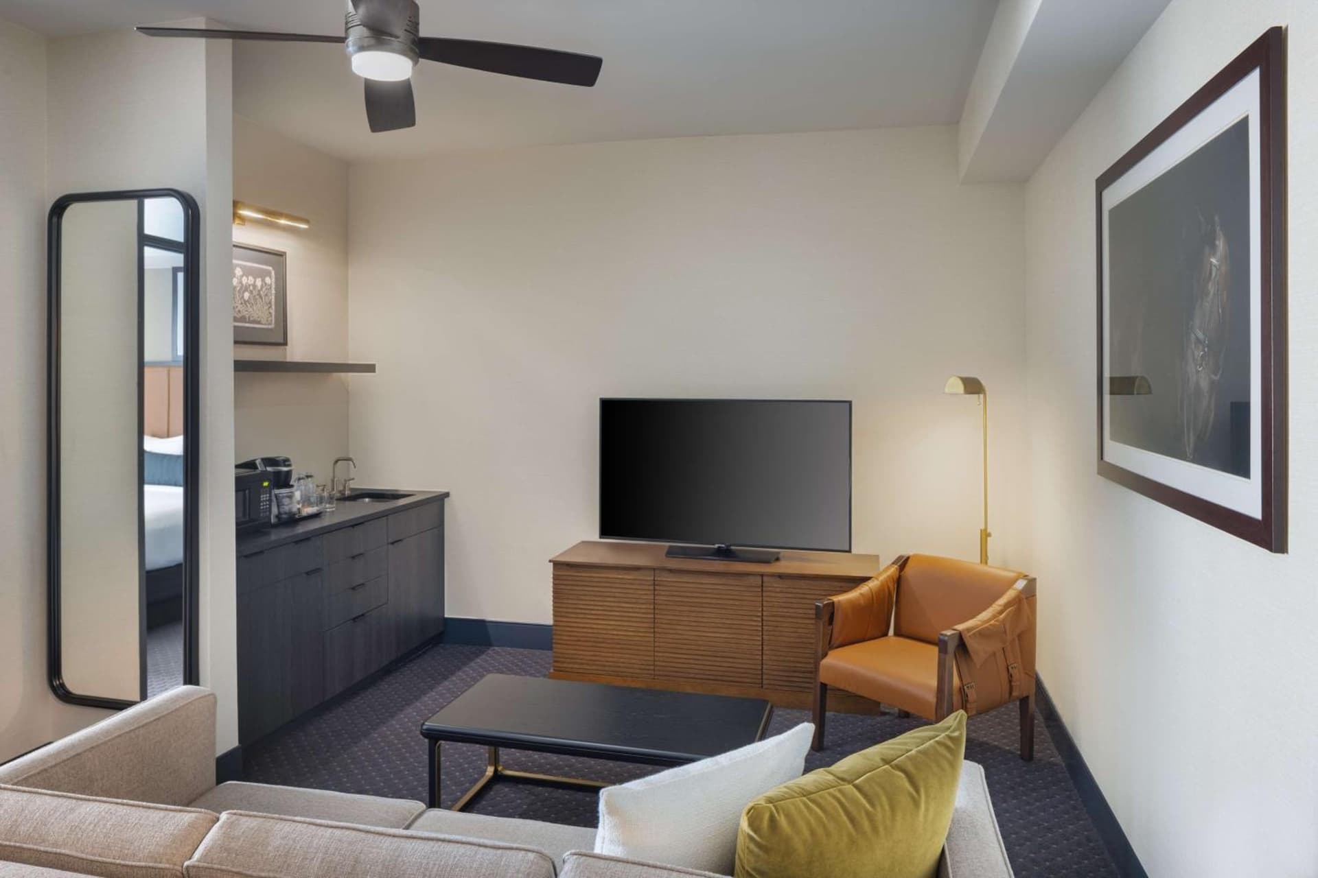 DoubleTree Suites by Hilton Lexington gallery photo in Lexington, KY — image 19