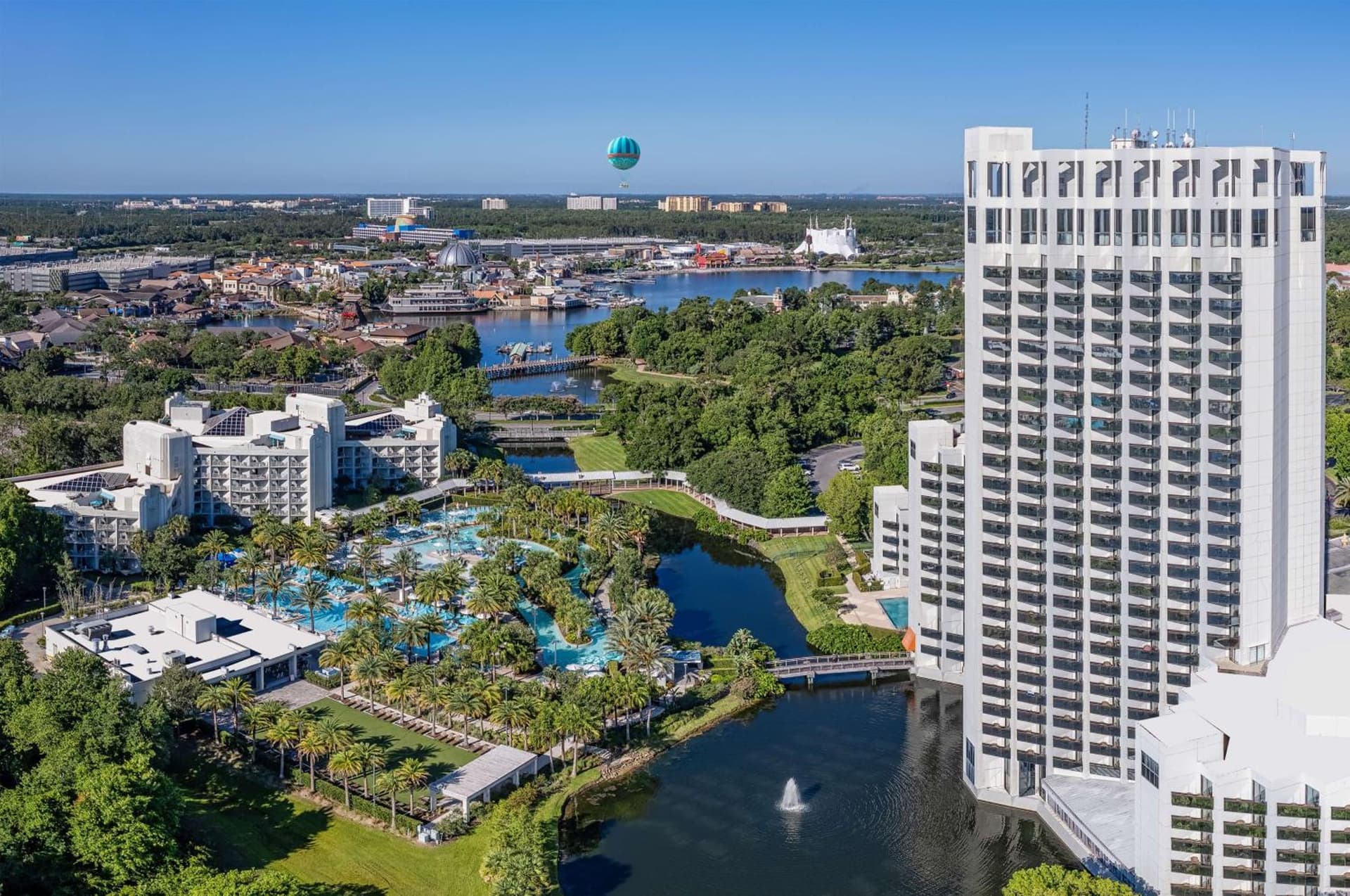 Hilton Orlando Lake Buena Vista - Disney Springs™ Area interior in Orlando, FL — gallery photo 2