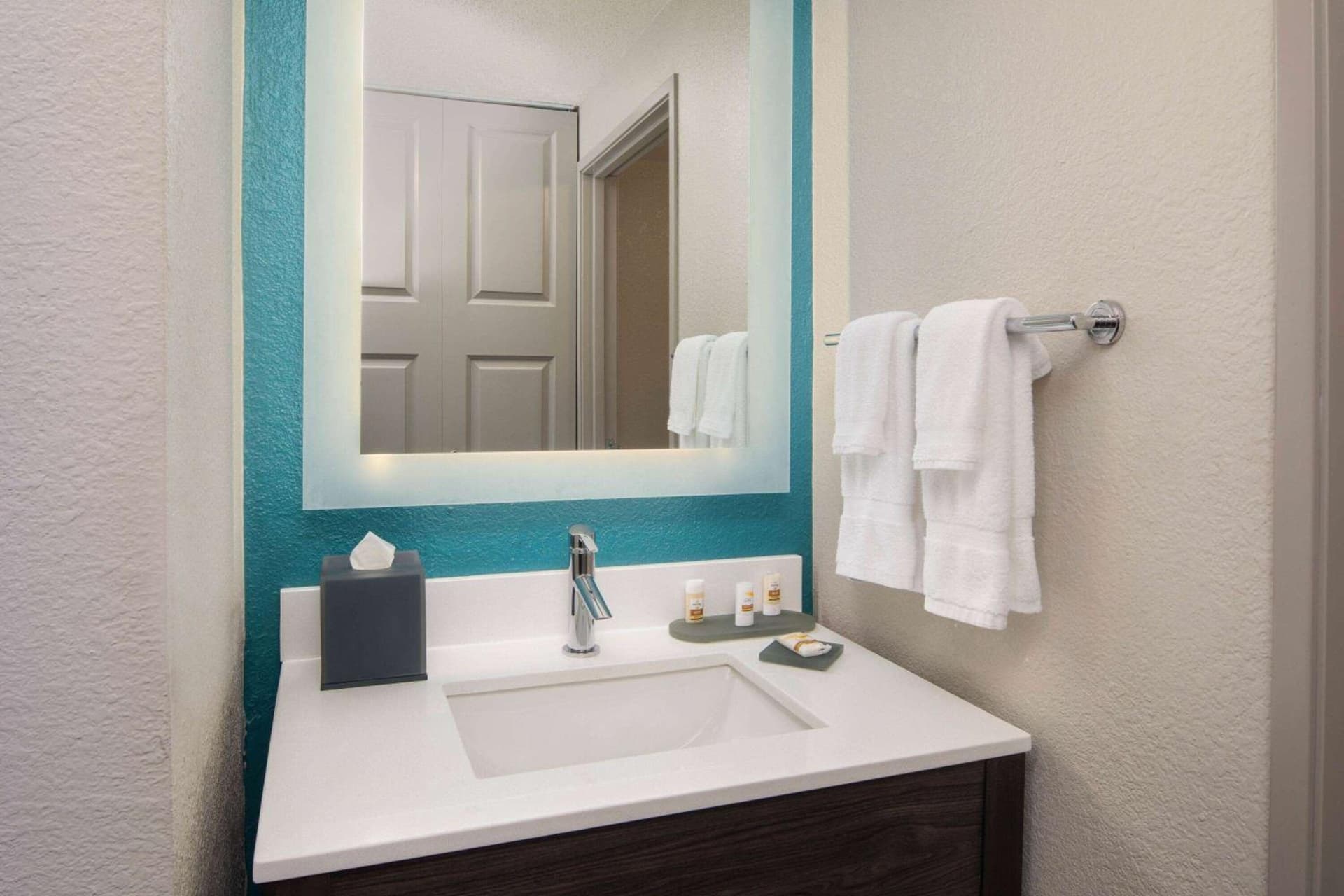 La Quinta by Wyndham Atlanta Airport North gallery photo in Atlanta, GA — image 28