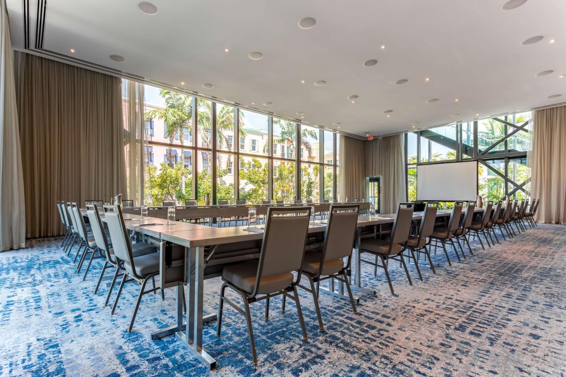 The Ray Hotel Delray Beach, Curio Collection By Hilton gallery photo in Delray Beach, FL — image 29
