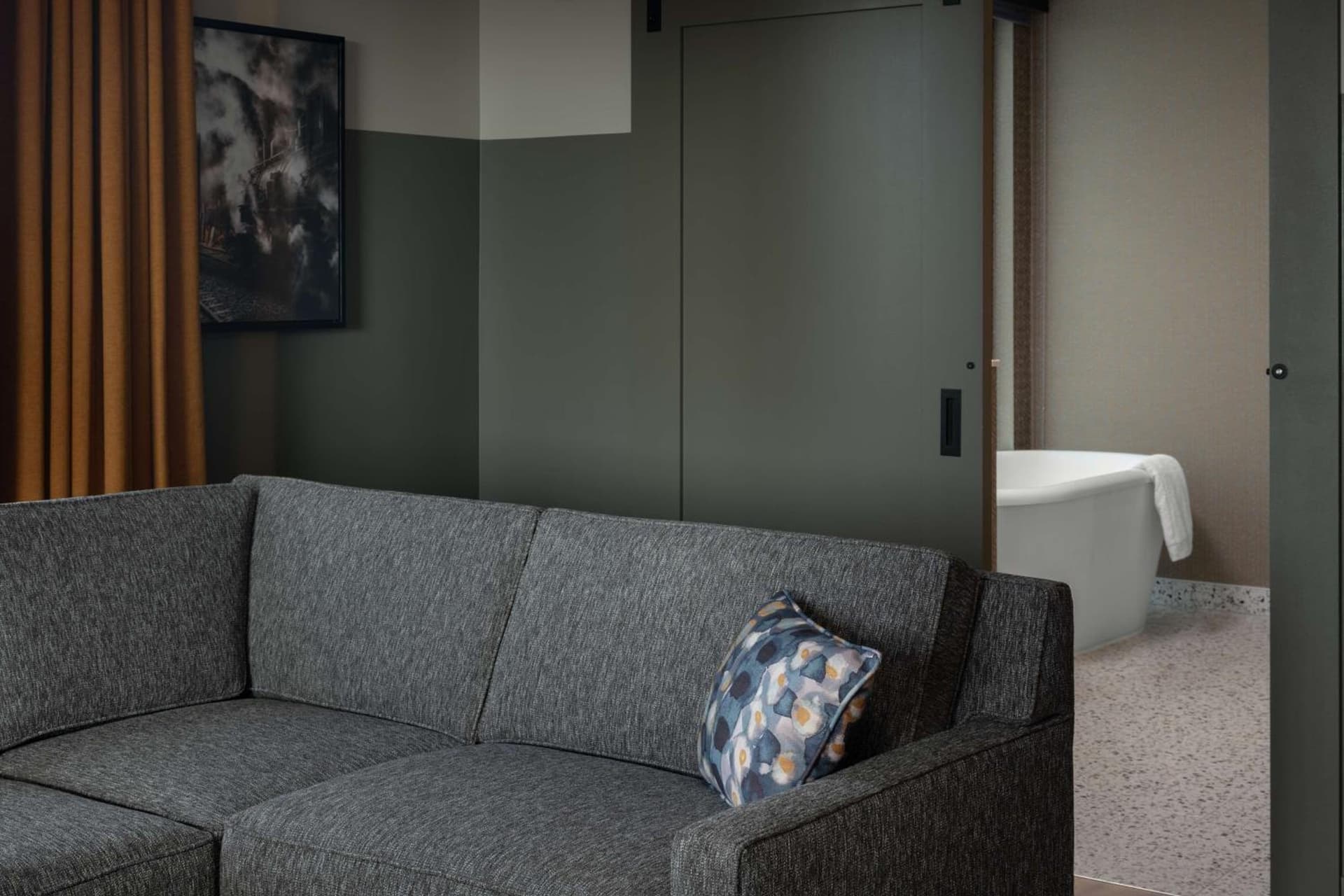 Hotel Nickel Plate Fishers, Tapestry Collection By Hilton gallery photo in Fishers, IN — image 32