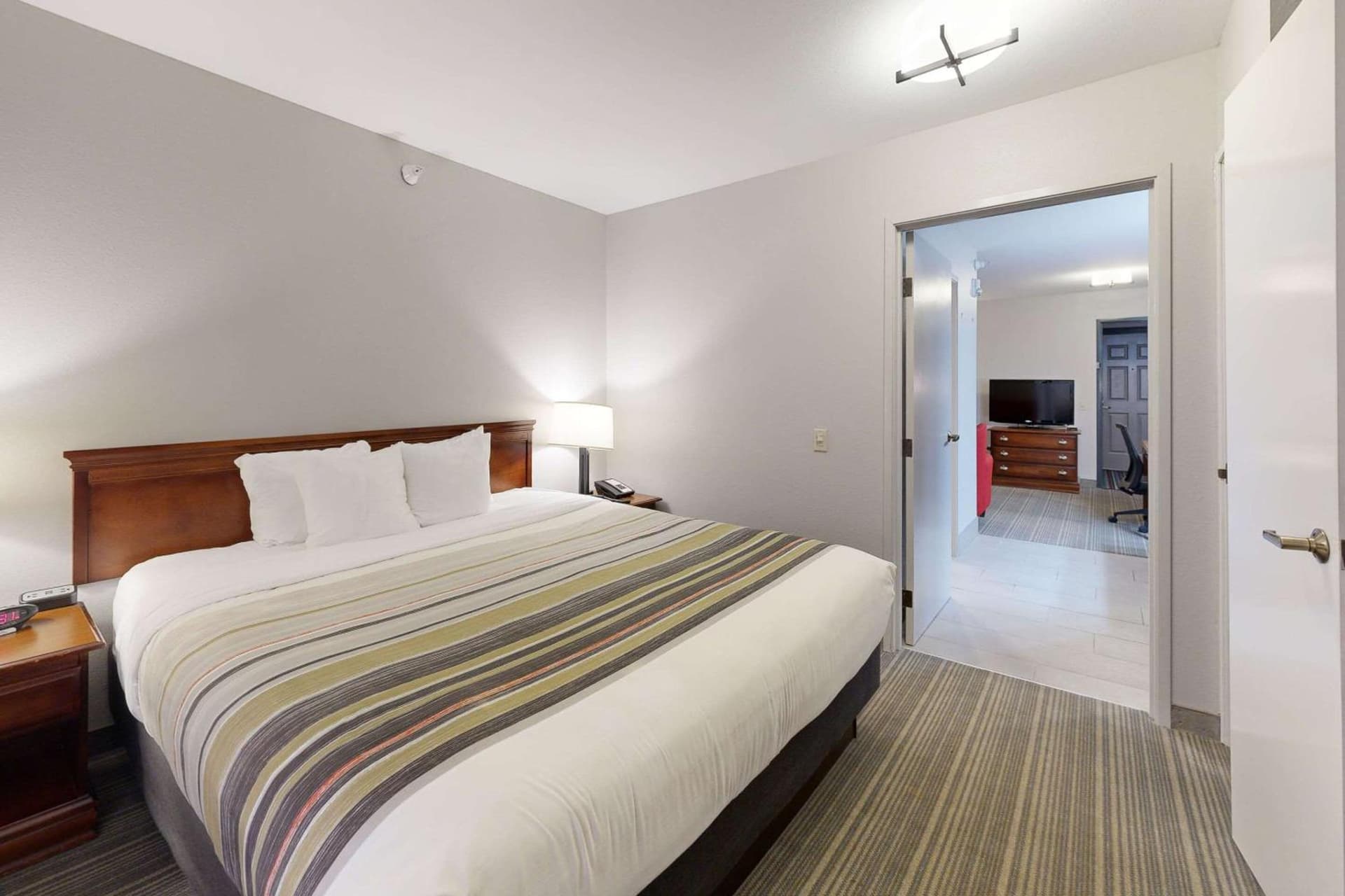 Country Inn & Suites by Radisson, Michigan City, IN gallery photo in Michigan City, IN — image 32