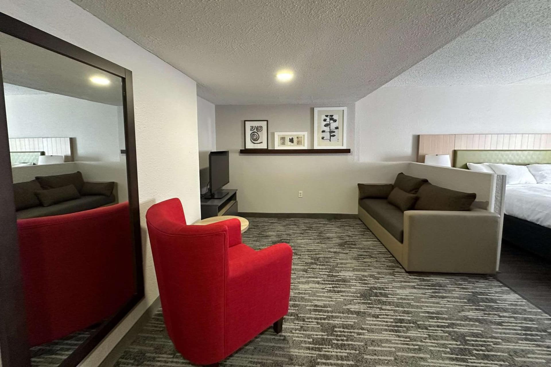 Country Inn & Suites by Radisson, Dunbar - Charleston gallery photo in Dunbar, WV — image 30