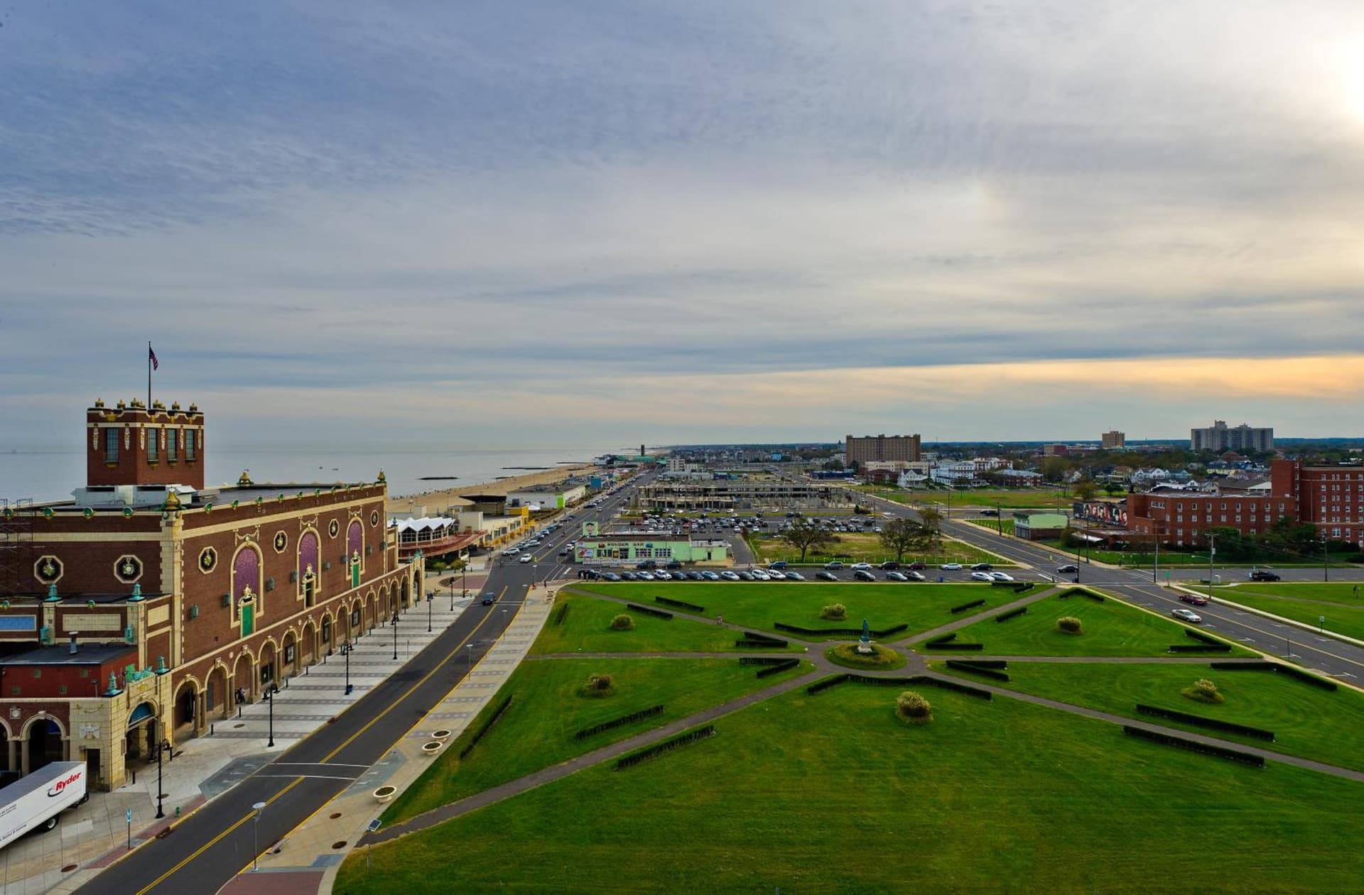Berkeley Oceanfront Hotel gallery photo in Asbury Park, NJ — image 14