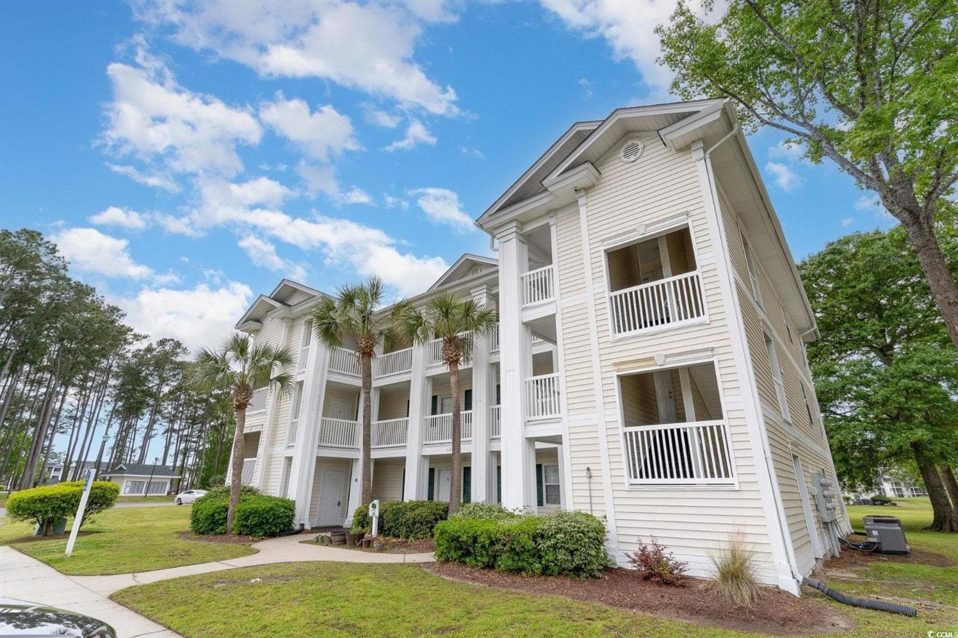 Stunning First Floor 2 Bedroom Suite-River Oaks 22-A featured exterior or lobby in Myrtle Beach, SC — similar hotel
