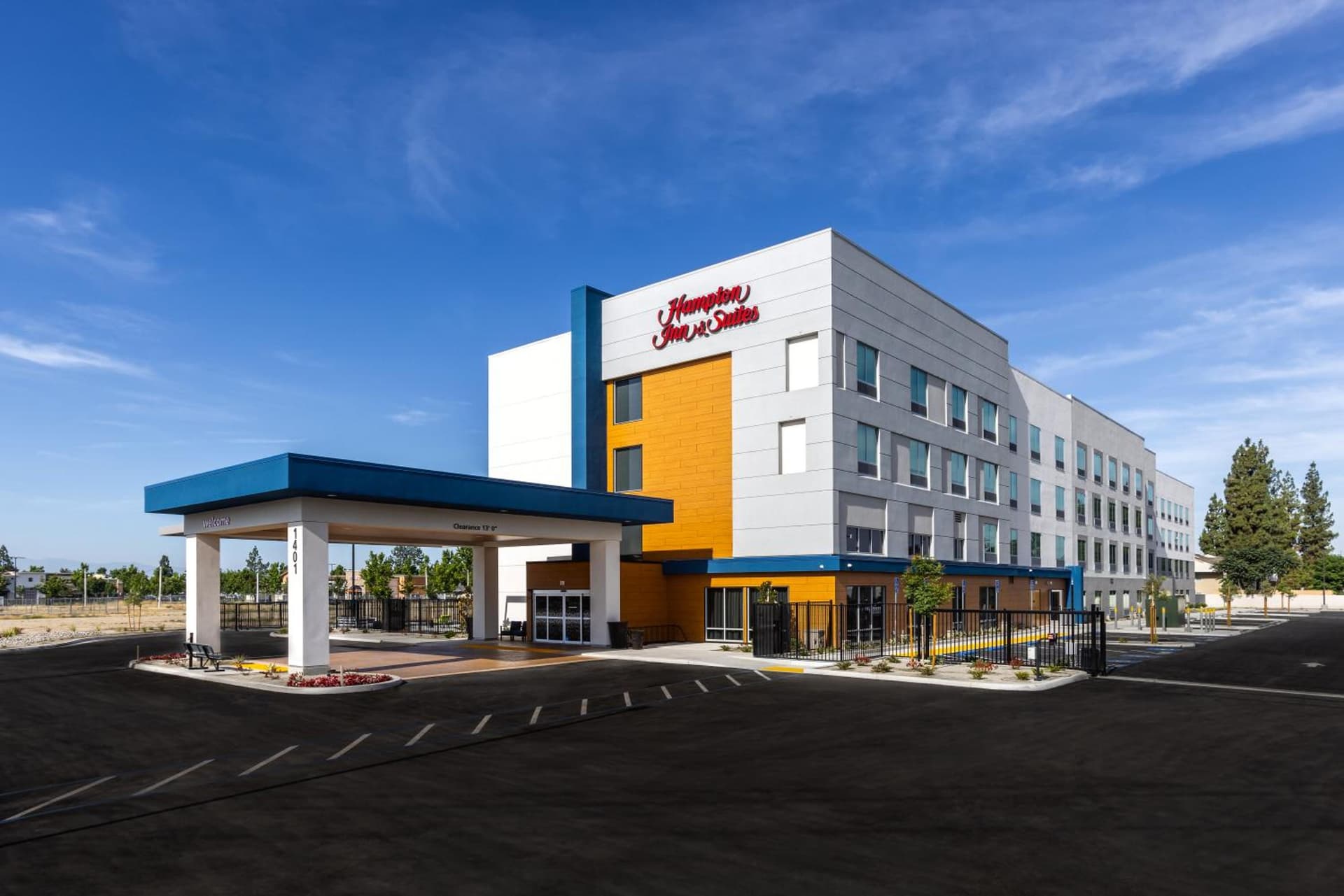Hampton Inn & Suites Bakersfield Central gallery photo in Bakersfield, CA — image 43