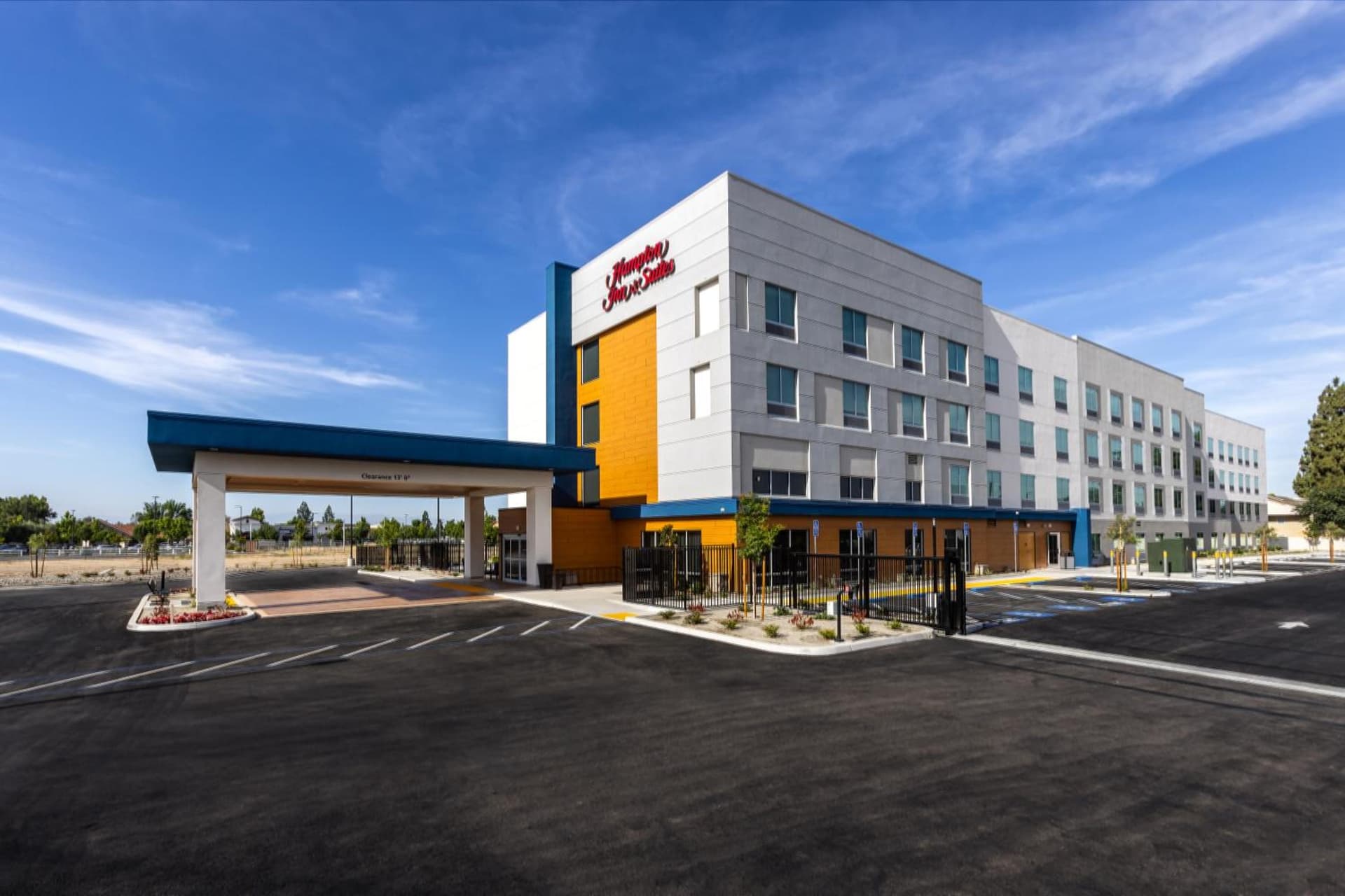 Hampton Inn & Suites Bakersfield Central gallery photo in Bakersfield, CA — image 46