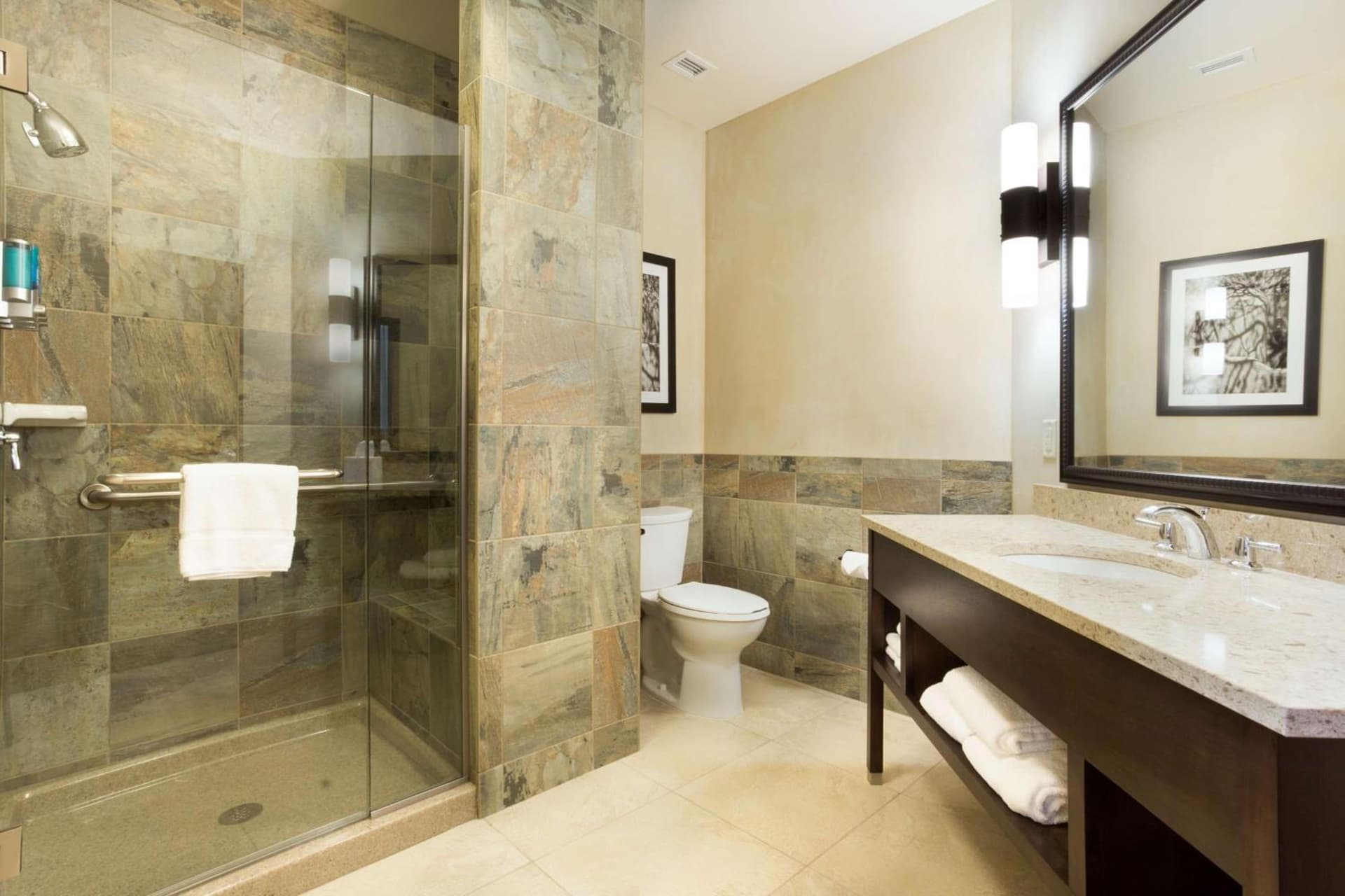 Drury Plaza Hotel in Santa Fe gallery photo in Santa Fe, NM — image 45