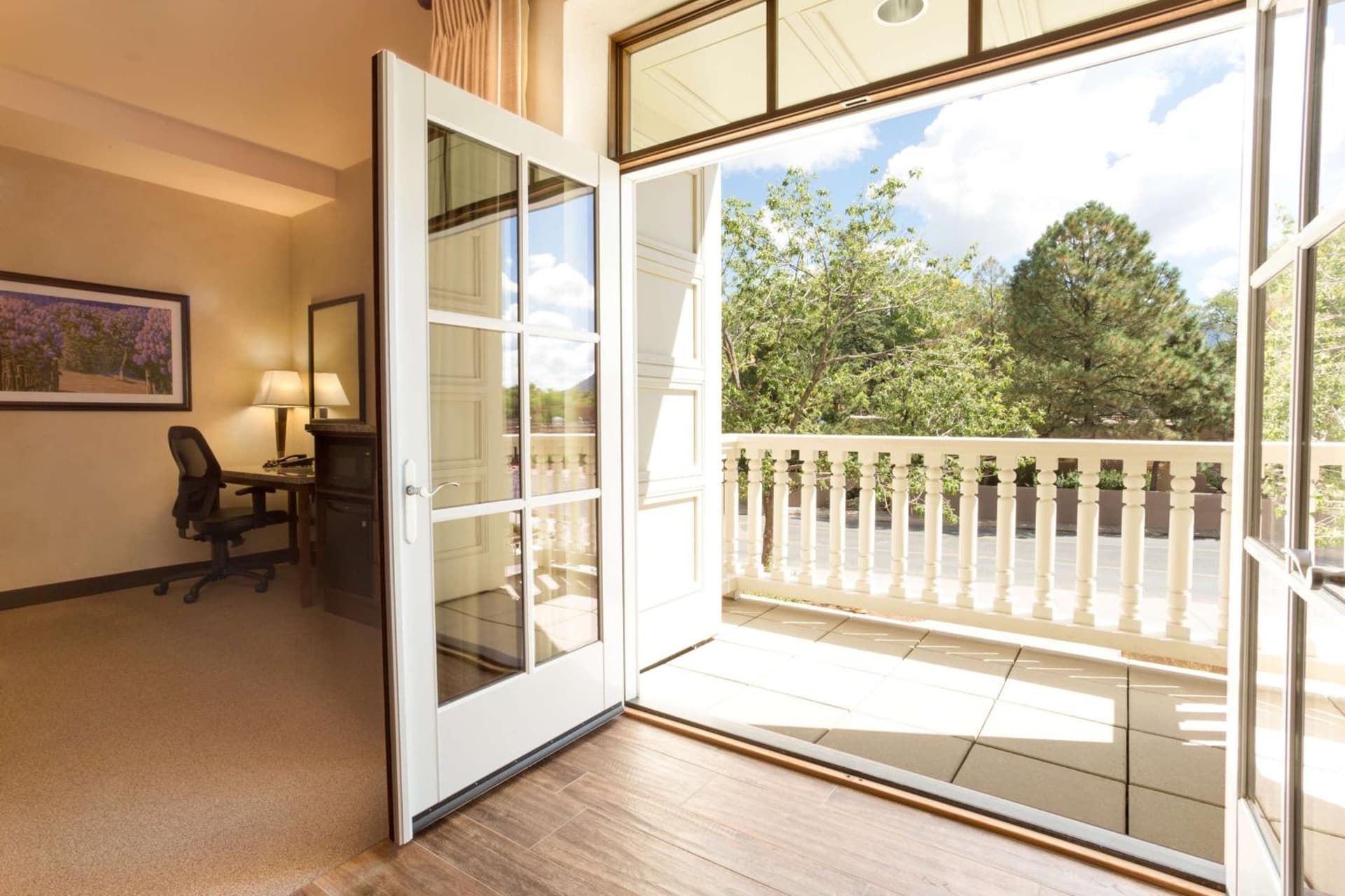 Drury Plaza Hotel in Santa Fe gallery photo in Santa Fe, NM — image 6
