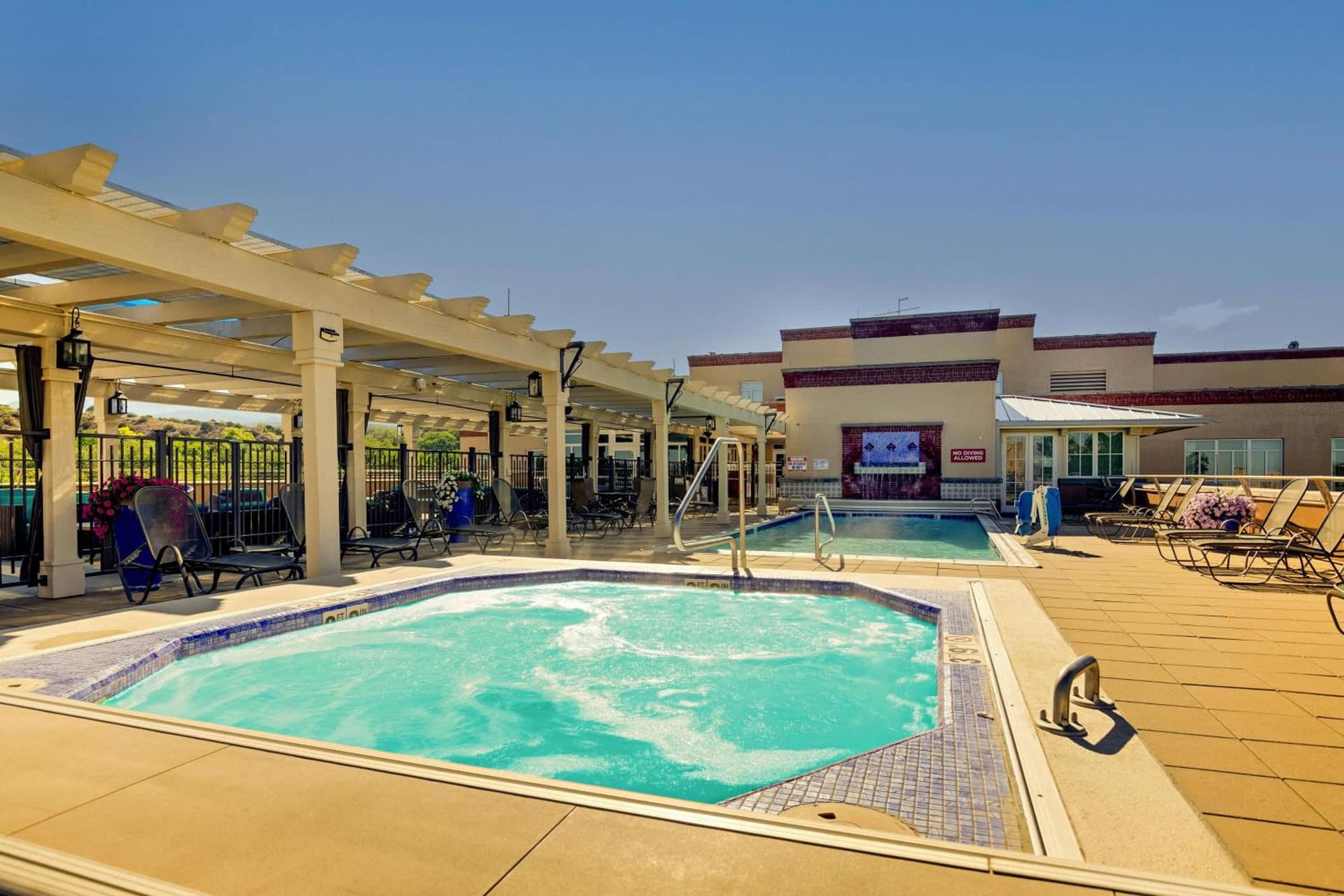 Drury Plaza Hotel in Santa Fe gallery photo in Santa Fe, NM — image 27