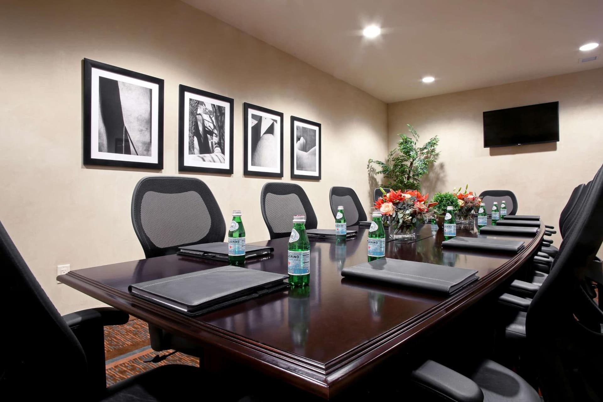Drury Plaza Hotel in Santa Fe gallery photo in Santa Fe, NM — image 30