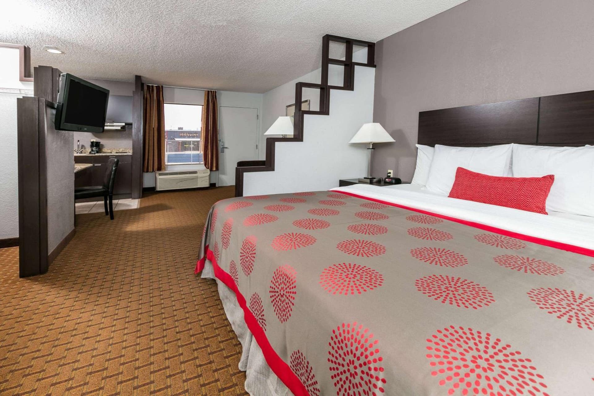 Ramada by Wyndham El Paso gallery photo in El Paso, TX — image 44