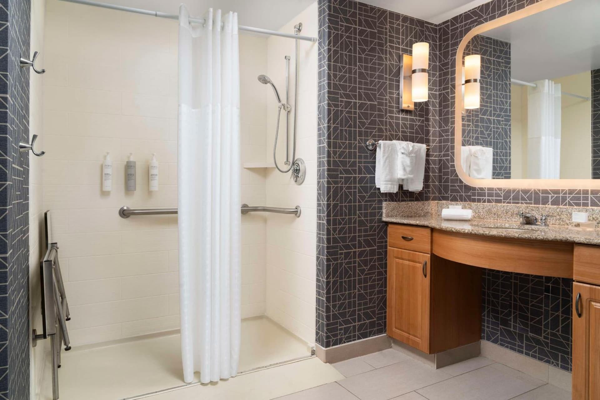 Homewood Suites by Hilton Hartford South-Glastonbury gallery photo in Glastonbury, CT — image 17