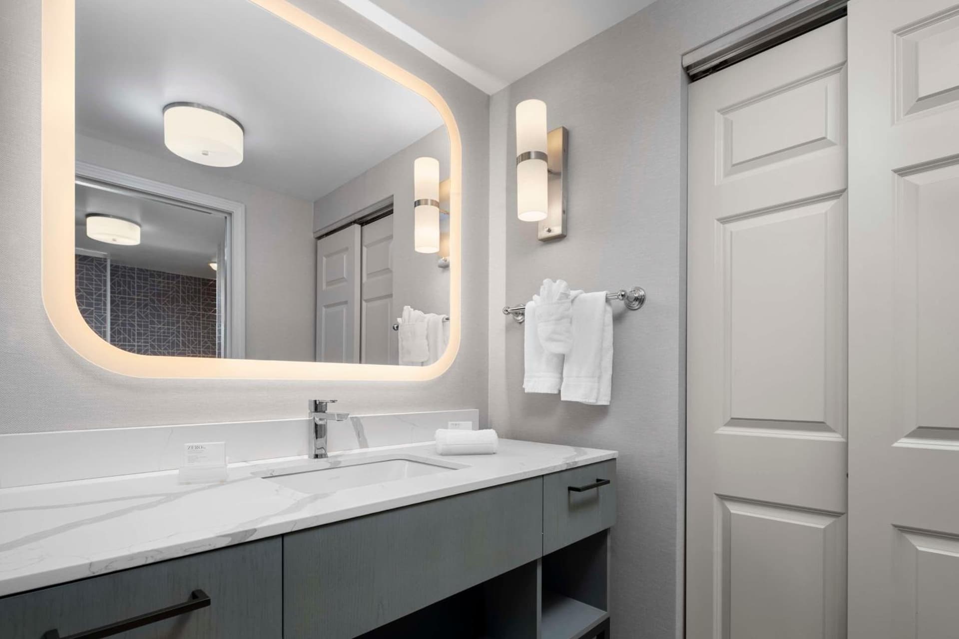 Homewood Suites by Hilton Hartford South-Glastonbury gallery photo in Glastonbury, CT — image 32