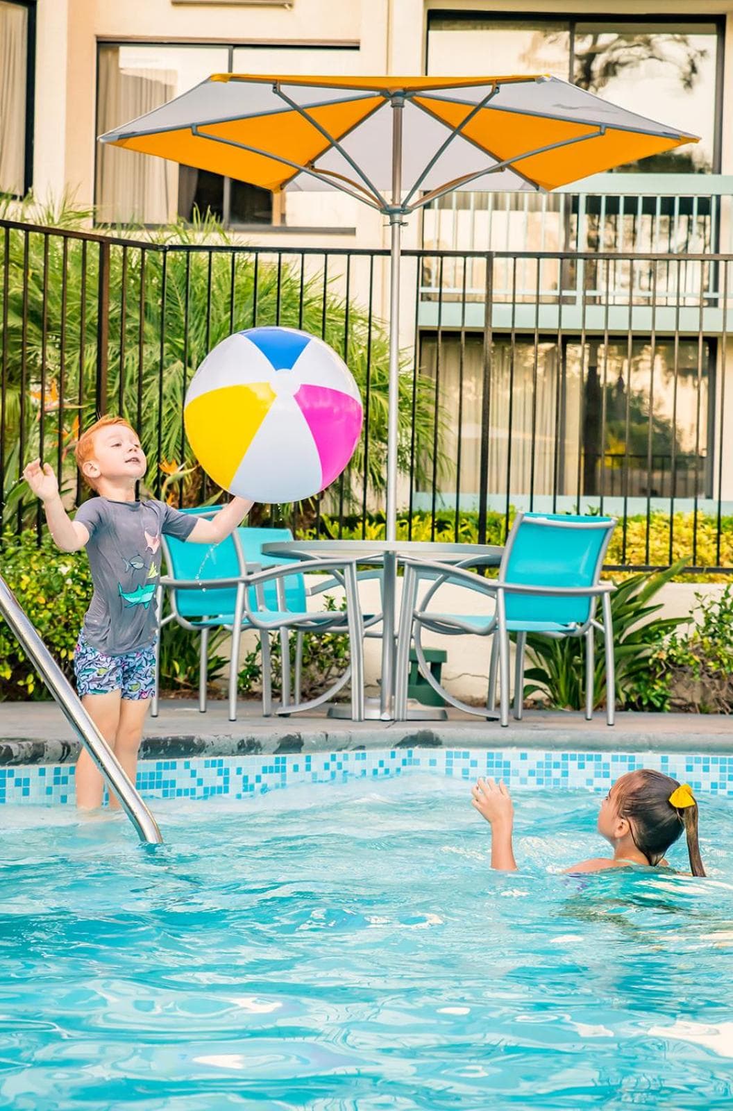 Howard Johnson by Wyndham Anaheim Hotel and Water Playground gallery photo in Anaheim, CA — image 27