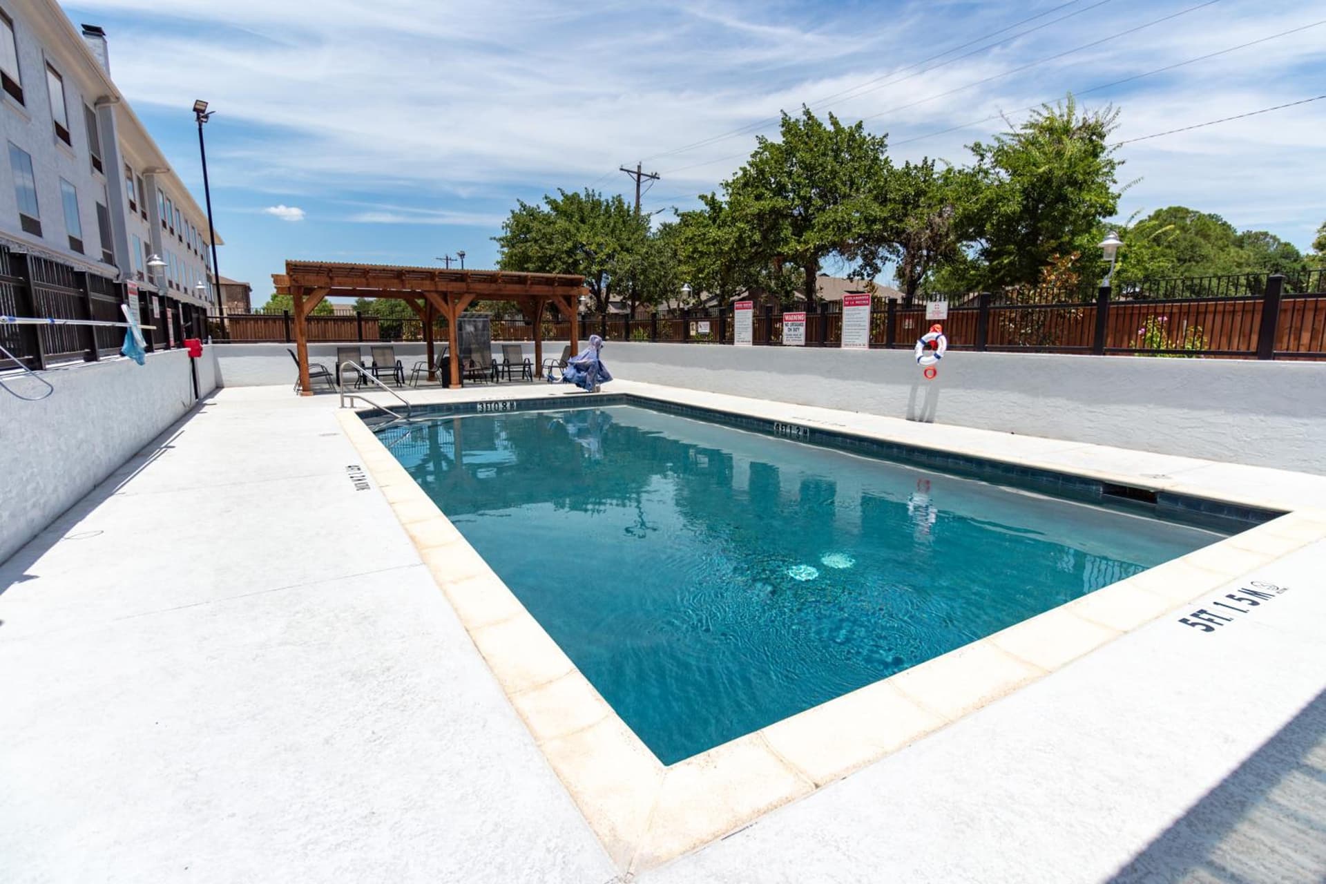 Hampton Inn & Suites Denton gallery photo in Denton, TX — image 41