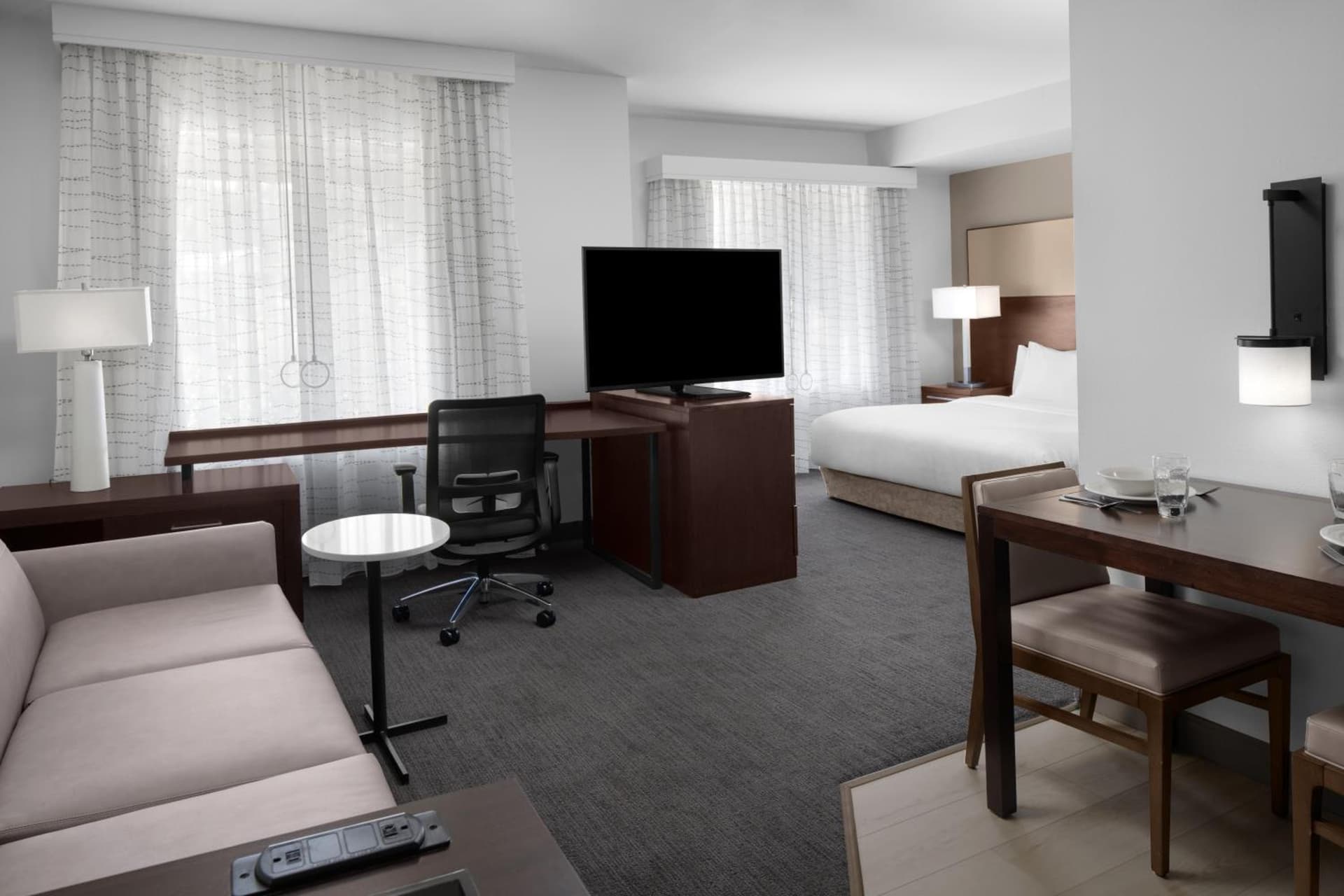 Residence Inn by Marriott Santa Clarita Valencia gallery photo in Santa Clarita, CA — image 26