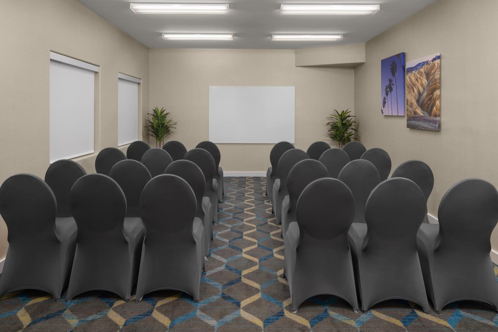 Residence Inn by Marriott Santa Clarita Valencia gallery photo in Santa Clarita, CA — image 58