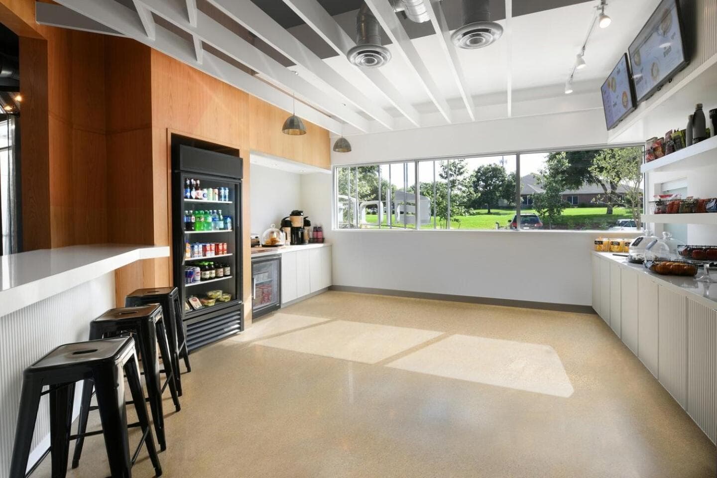 Aloft Austin Round Rock interior in Round Rock, TX — gallery photo 2