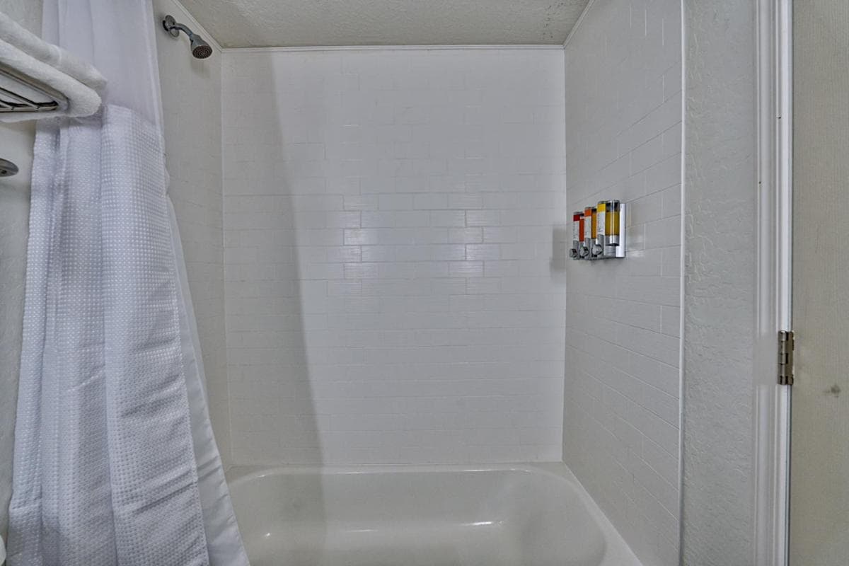 Sunrise Park Lodge interior in Greer, AZ — gallery photo 2