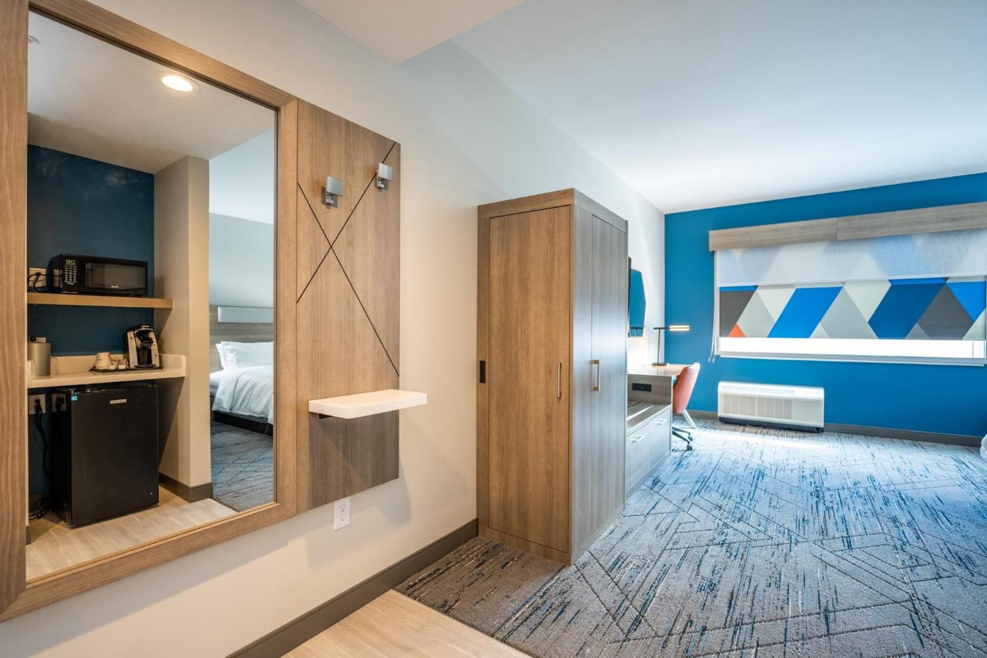 Holiday Inn Express & Suites Charlottesville by IHG gallery photo in Charlottesville, VA — image 109