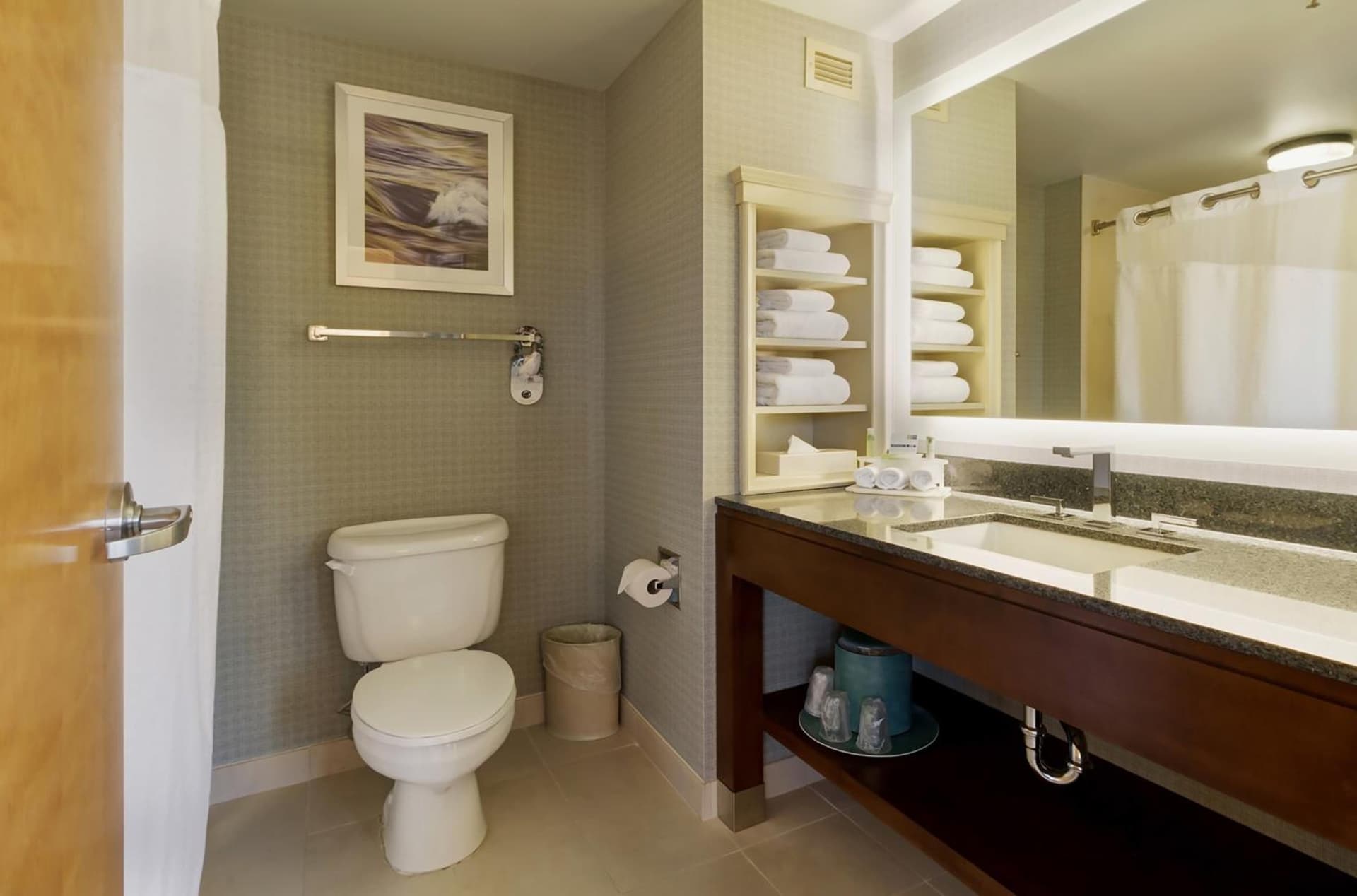 Holiday Inn Express Hotel & Suites Warwick-Providence Airport by IHG property views in Warwick, RI — gallery photo 3