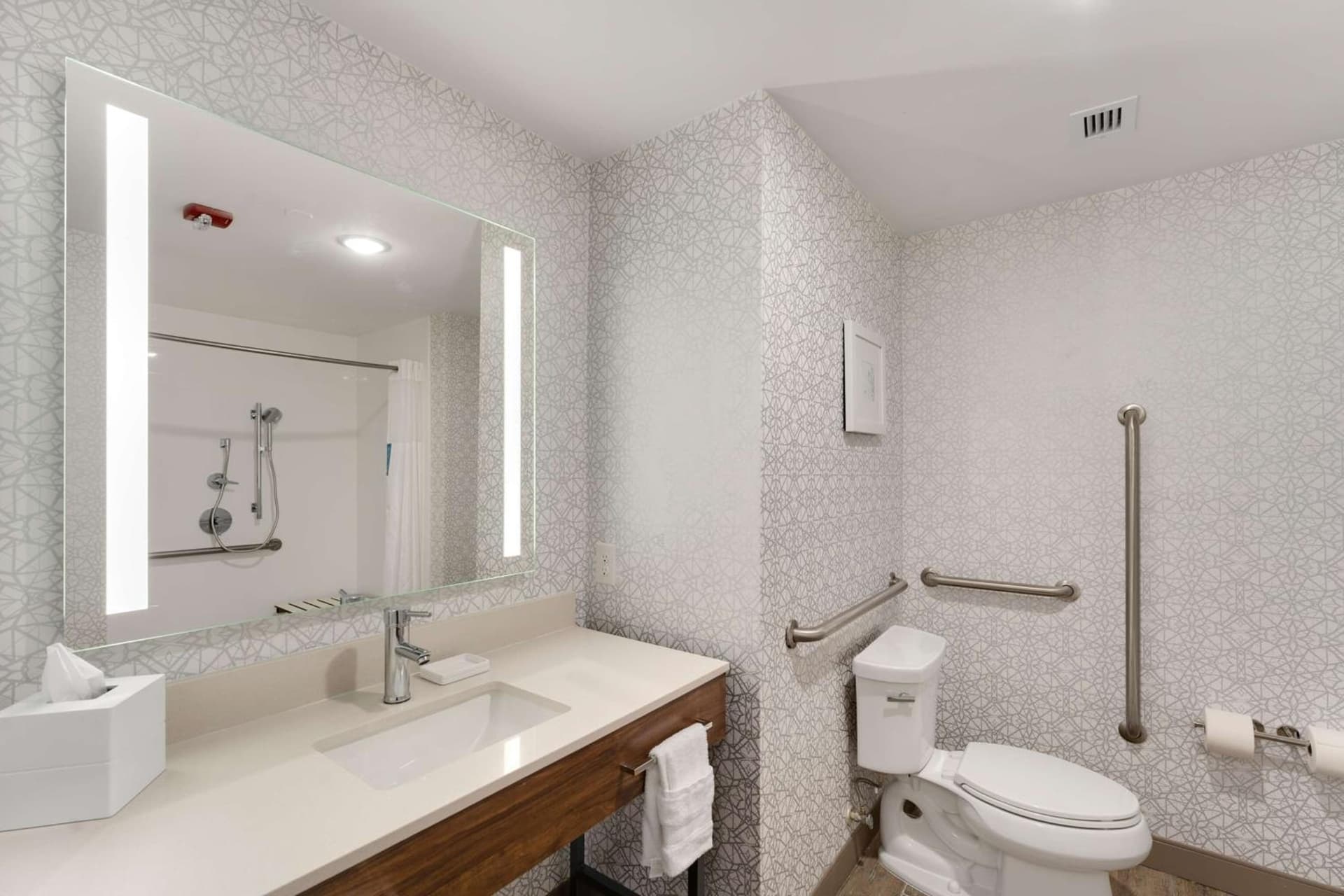 Hampton Inn Milford gallery photo in Milford, DE — image 44