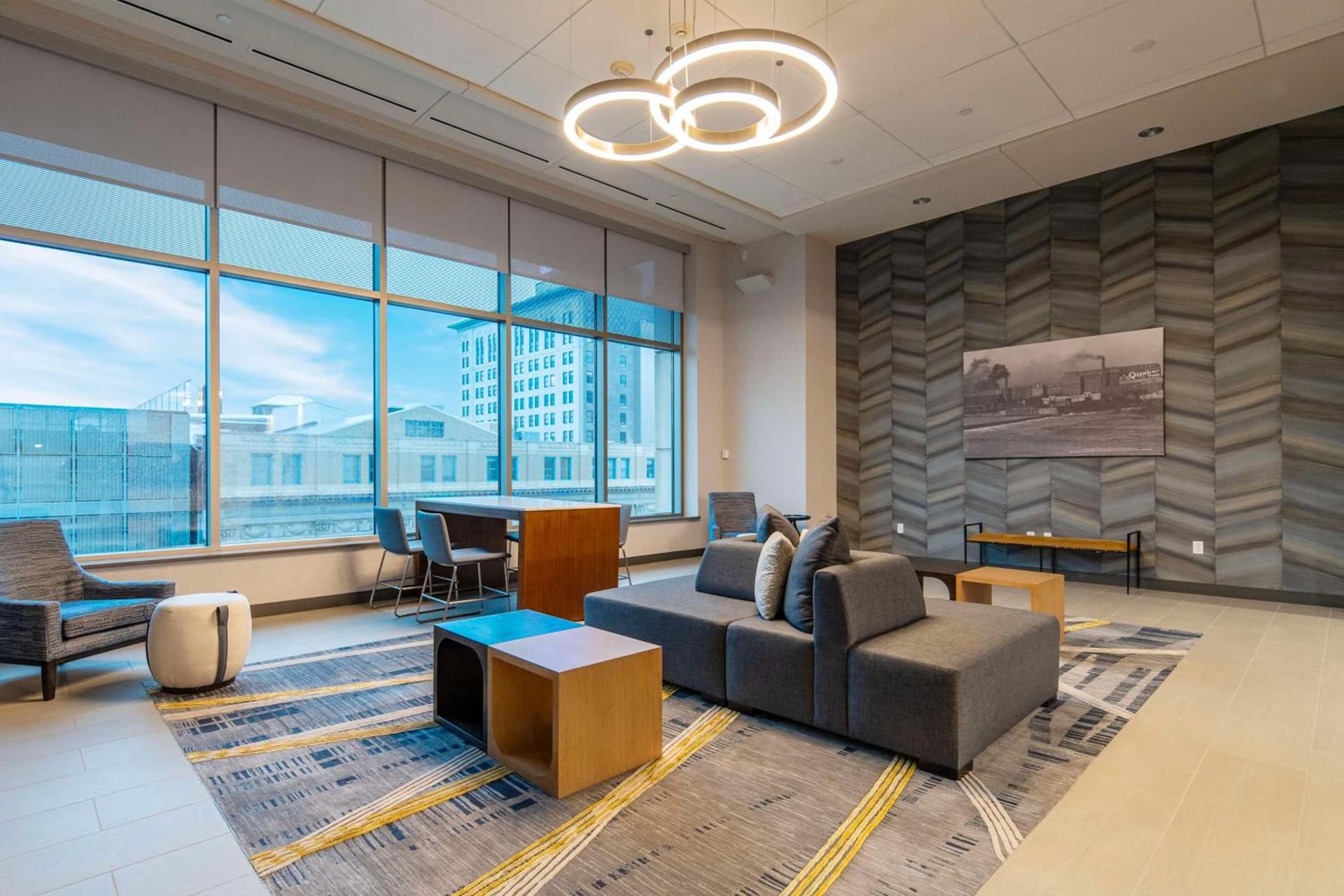 DoubleTree by Hilton Hotel Cedar Rapids Convention Complex gallery photo in Cedar Rapids, IA — image 20