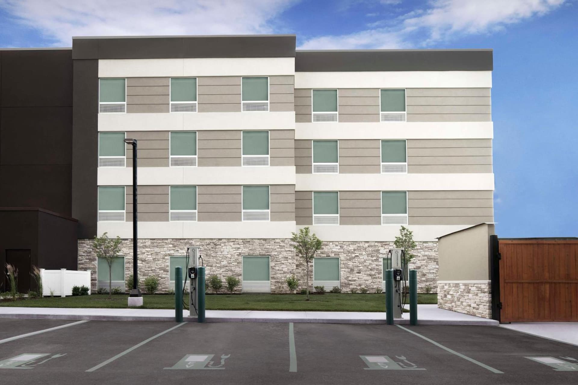 Home2 Suites By Hilton Poughkeepsie property views in Poughkeepsie, NY — gallery photo 3