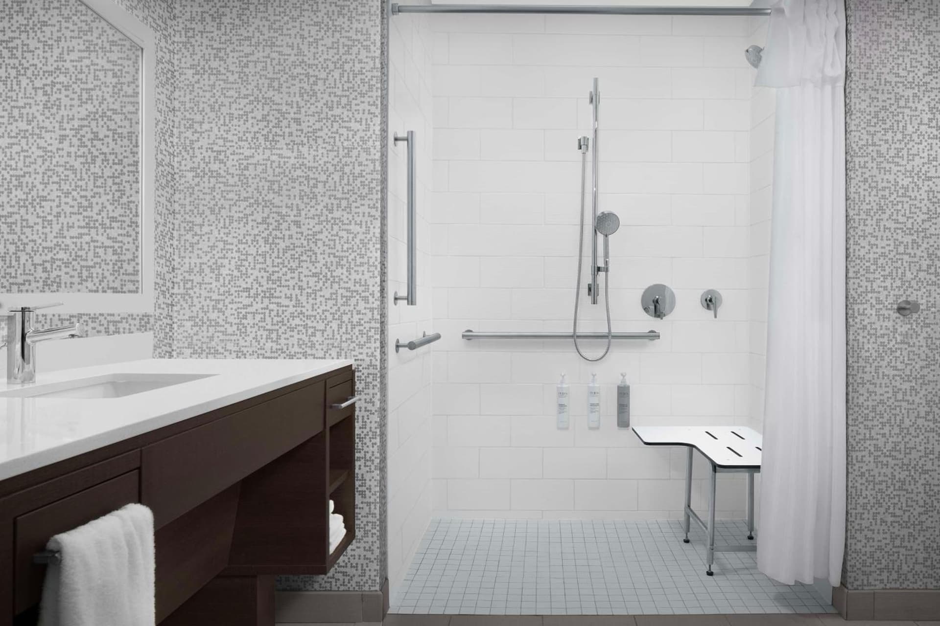 Home2 Suites By Hilton Poughkeepsie gallery photo in Poughkeepsie, NY — image 4