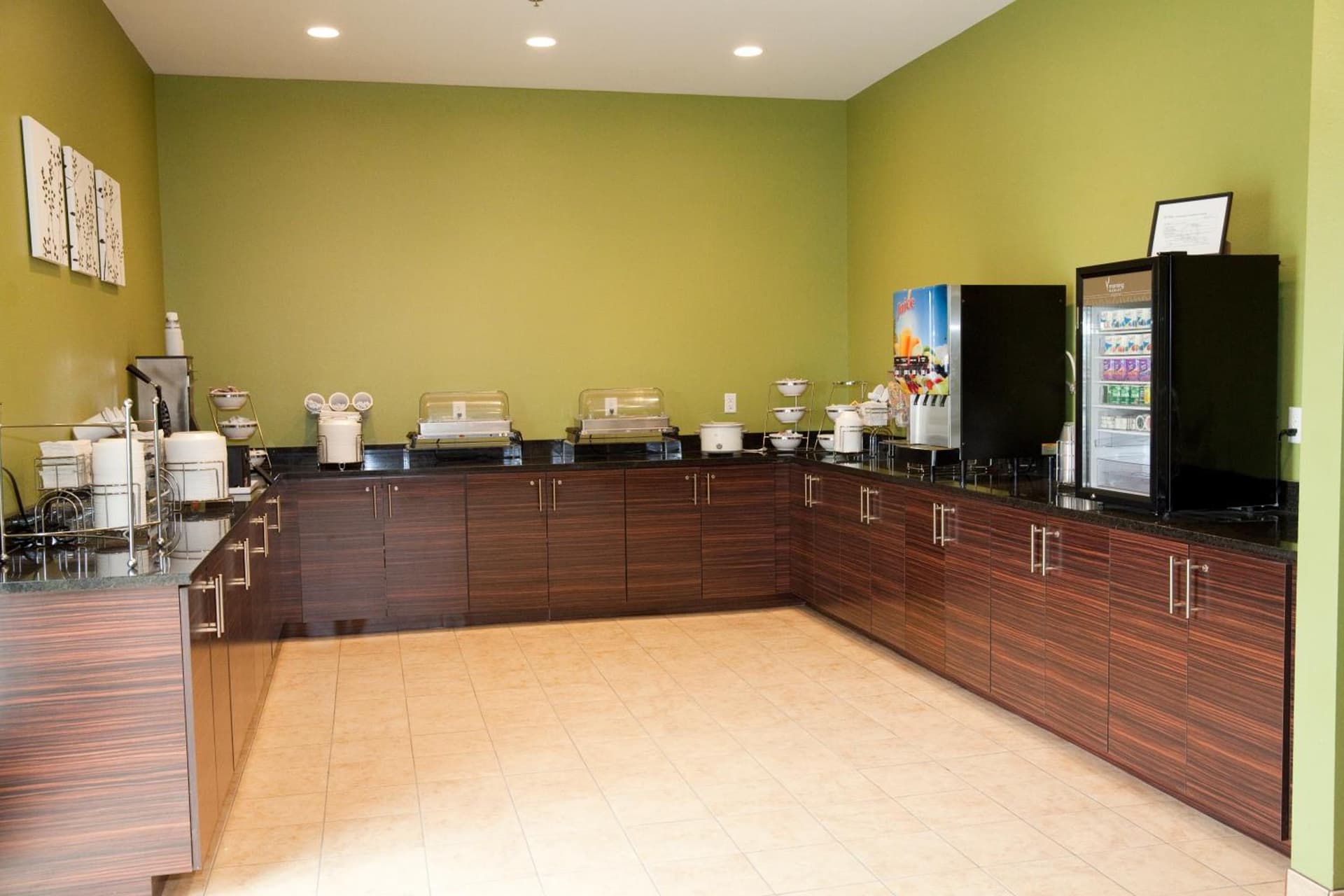 Sleep Inn & Suites Belmont - St. Clairsville interior in Belmont, OH — gallery photo 2