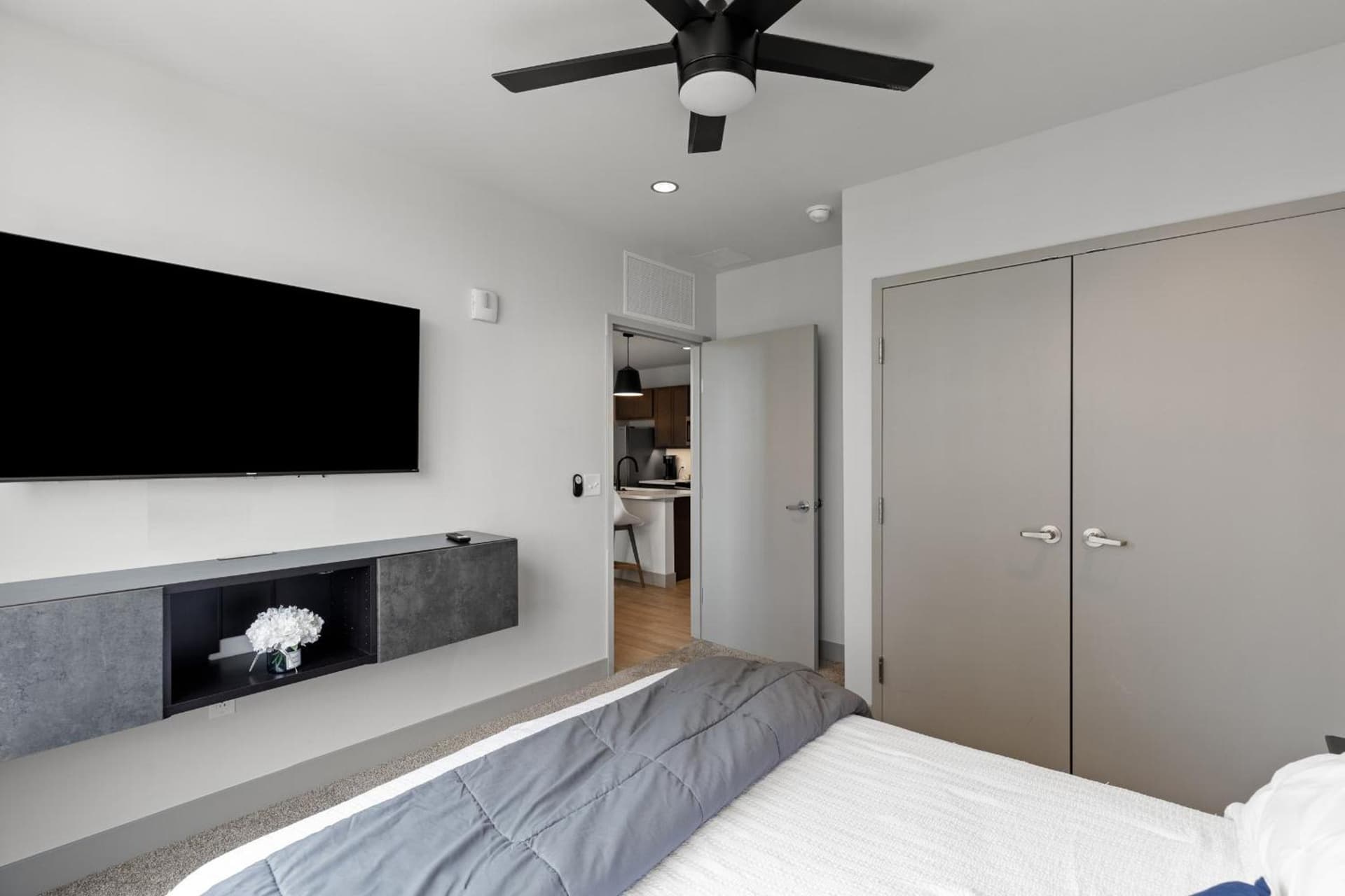 175 LEX - Walkable Downtown Lexington & Rupp Arena - Full Condos gallery photo in Lexington, KY — image 133