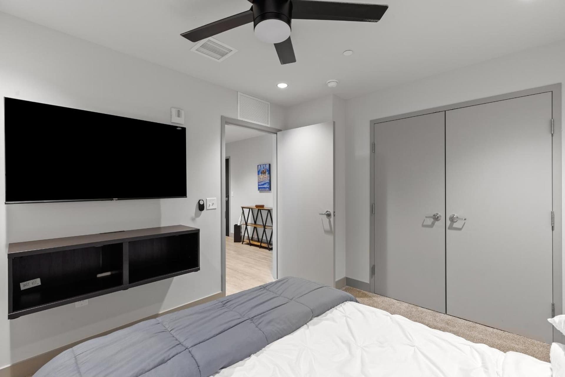 175 LEX - Walkable Downtown Lexington & Rupp Arena - Full Condos gallery photo in Lexington, KY — image 132