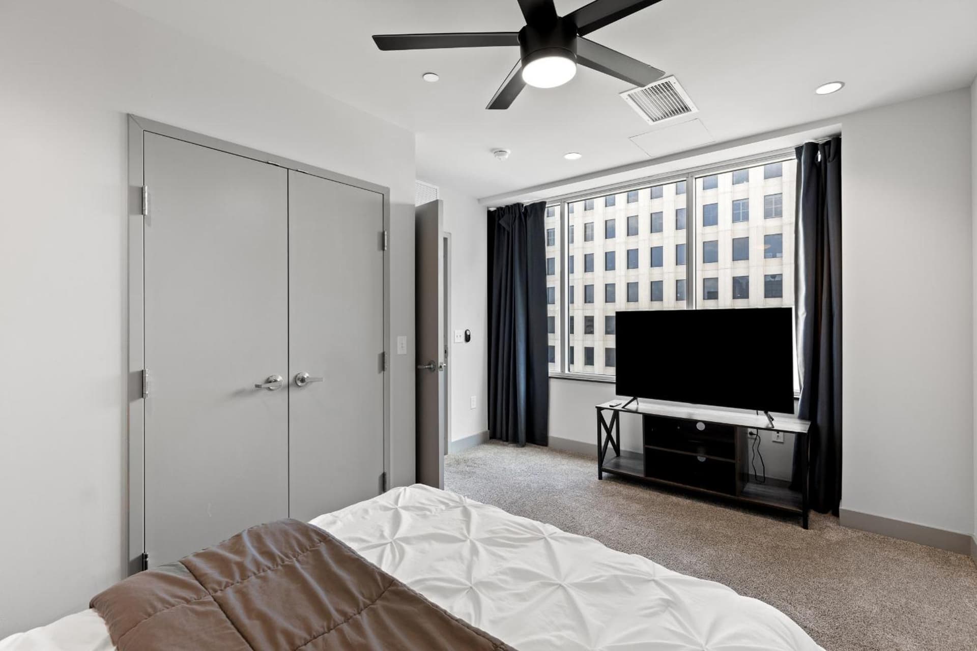 175 LEX - Walkable Downtown Lexington & Rupp Arena - Full Condos gallery photo in Lexington, KY — image 138
